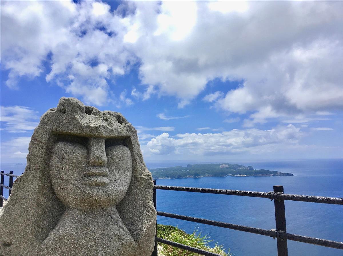 島を歩く 日本を見る】石の景色広がる モヤイ像の聖地 新島（東京都新島村）（1/2ページ） - 産経ニュース