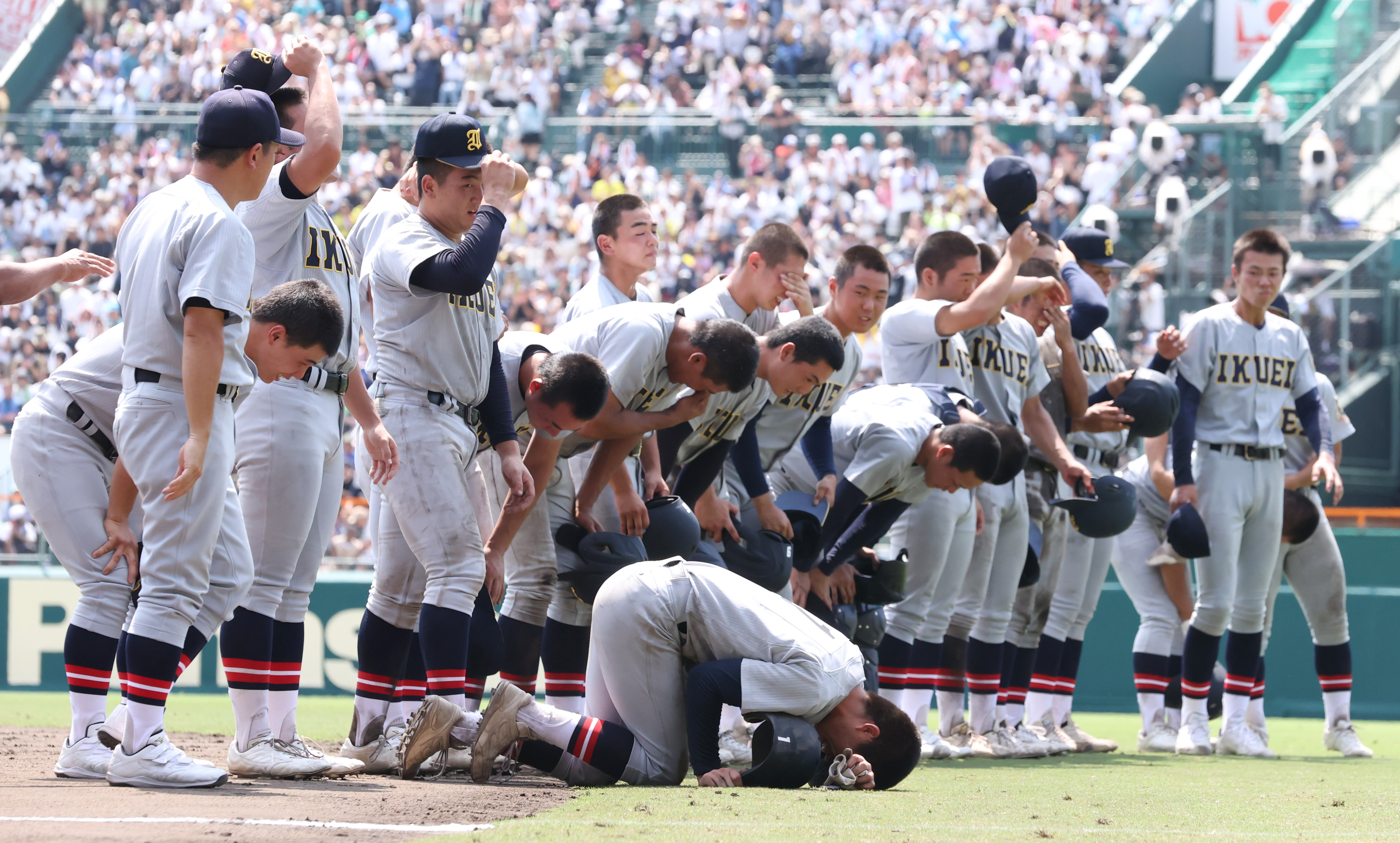 甲子園　常連校　仙台育英　ジャージ下 2I4VFDROGFJEFN7XPOE2NPYYGI.jpg