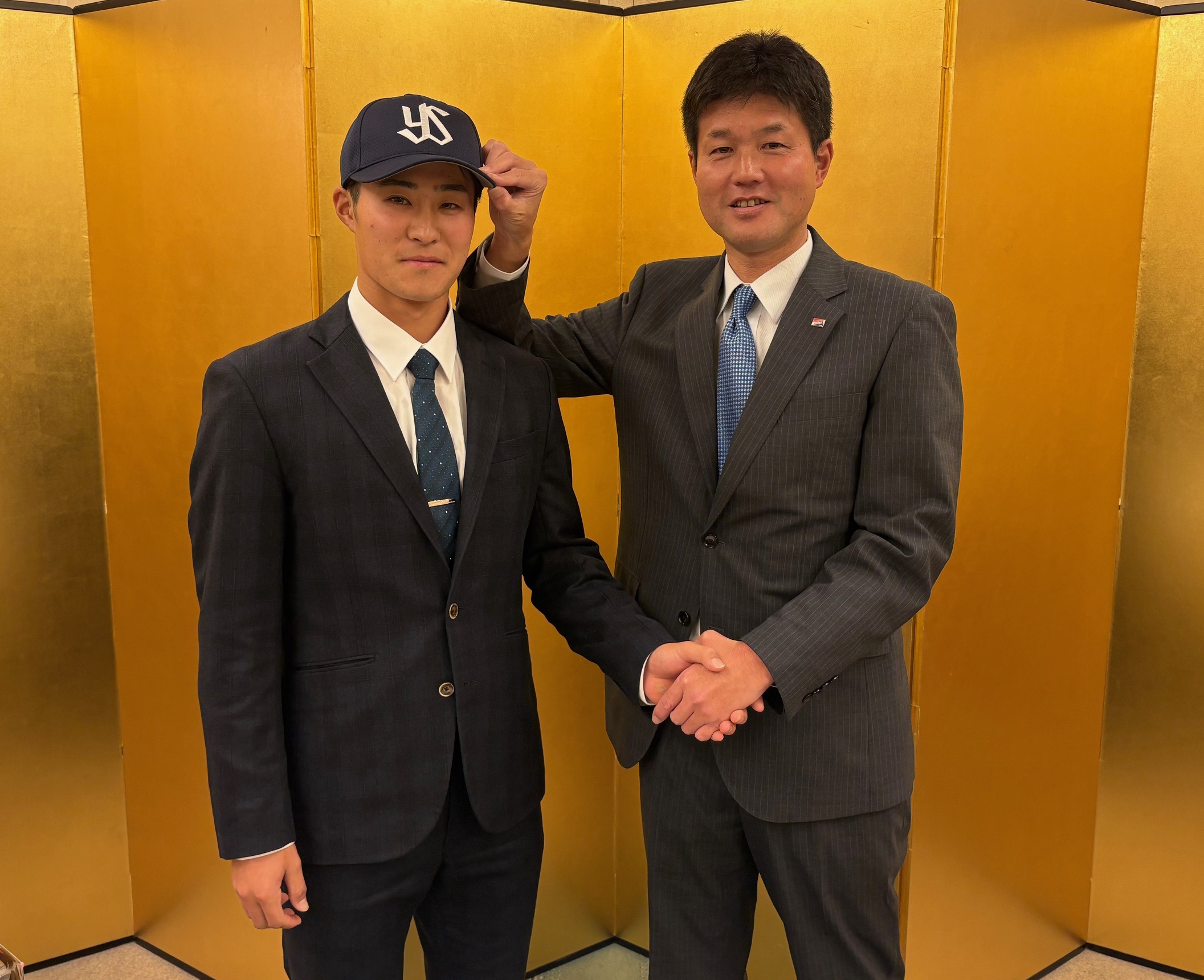 石井 一夜明け会見】石井一成 22.8.11 福岡国際センター「ECO信頼サービス