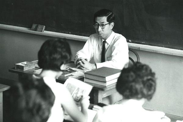 三笠宮さま薨去】「学者肌」オリエント史ご研究、譲位ご提案も（1/2