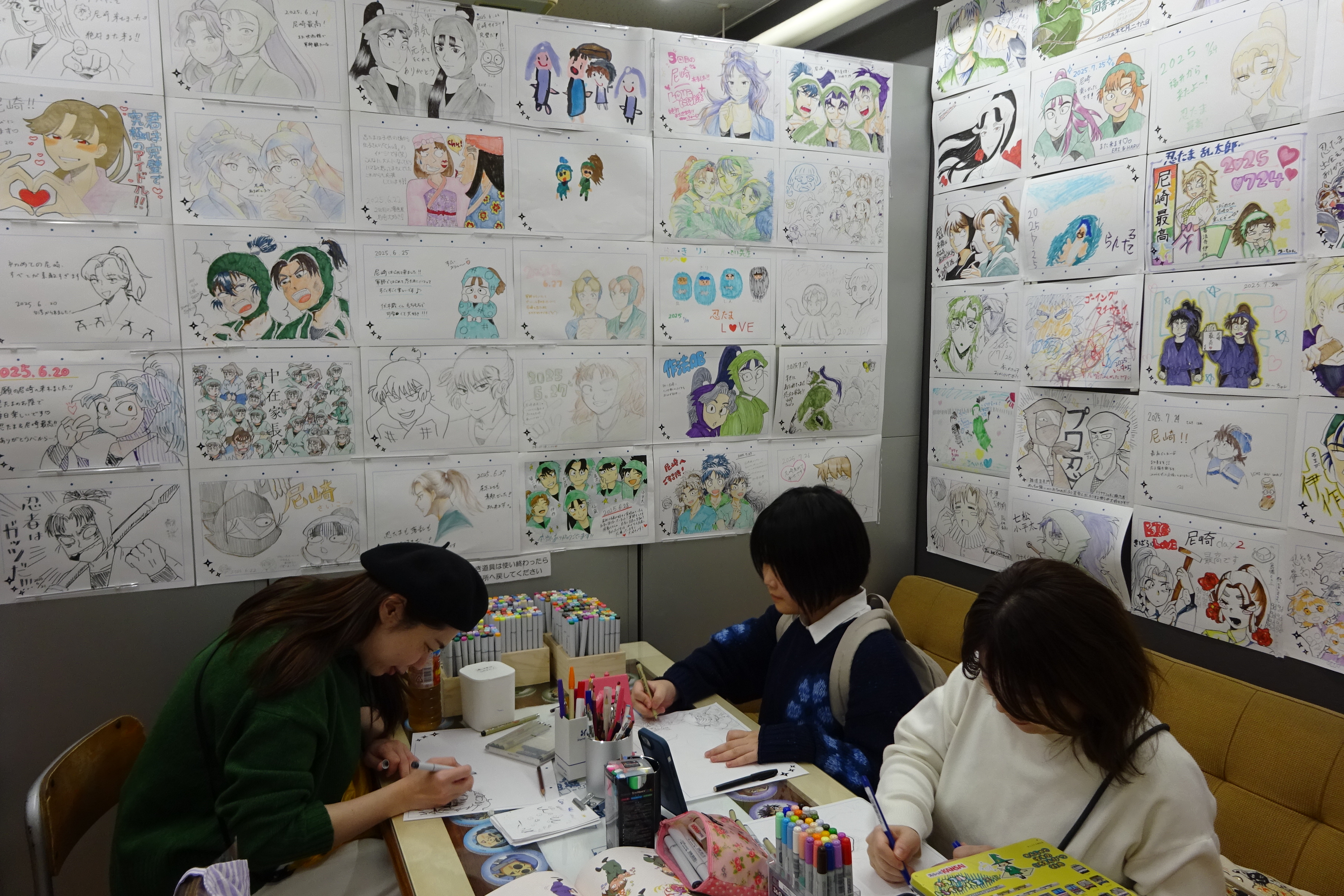 漫画の「聖地巡礼」突破口に観光客をゲット 全国の自治体で広がる