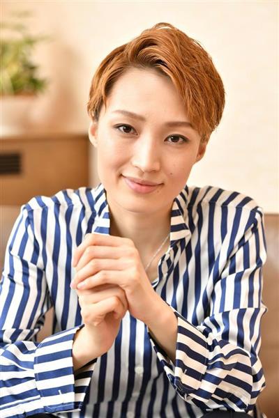 華麗なる宝塚】望海風斗・真彩希帆 プレお披露目 希・望…刺激与え合う関係に（1/3ページ） - 産経ニュース