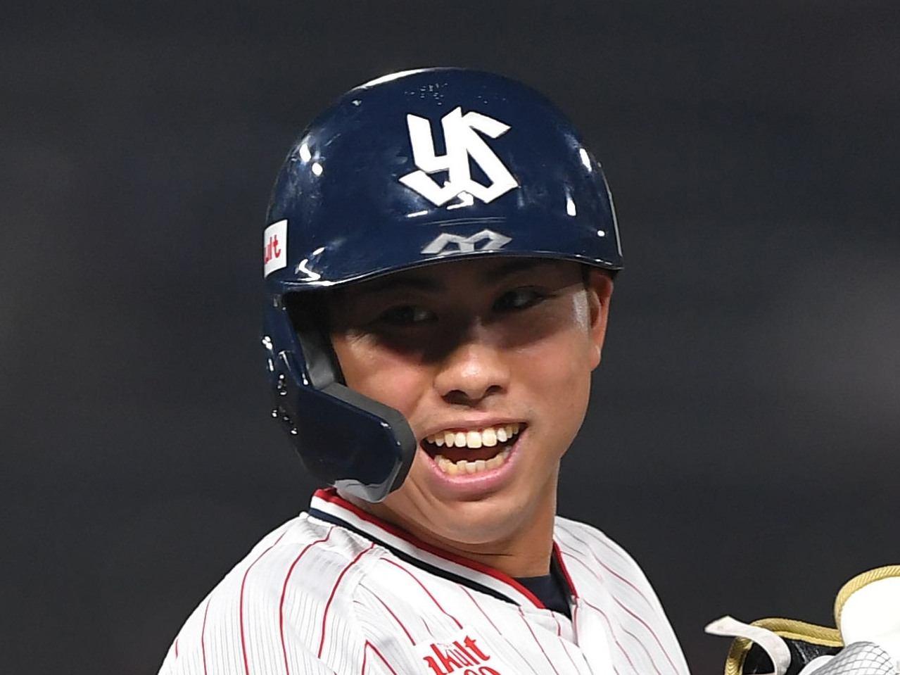 84cm ヤクルトスワローズ　太田賢吾選手実使用バット　最終値下げになります ヤクルト戦力外の太田賢吾、現役引退を報告 今後はさまざまな分野で