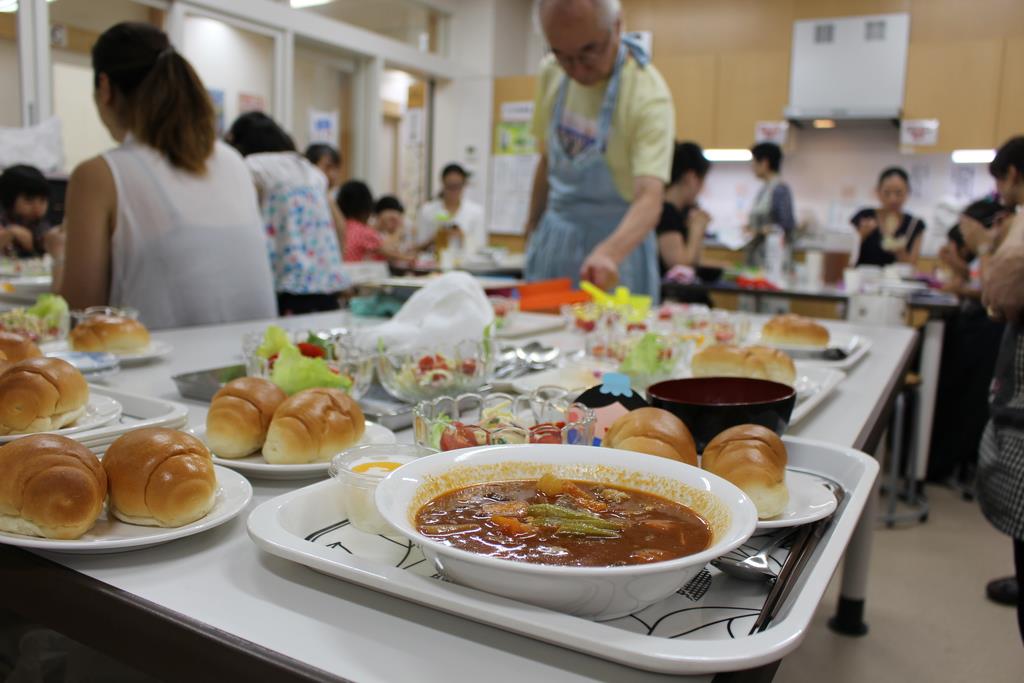 ニュースの深層 朝食とらない １人でごはん 子供の食卓が深刻に 1 3ページ 産経ニュース