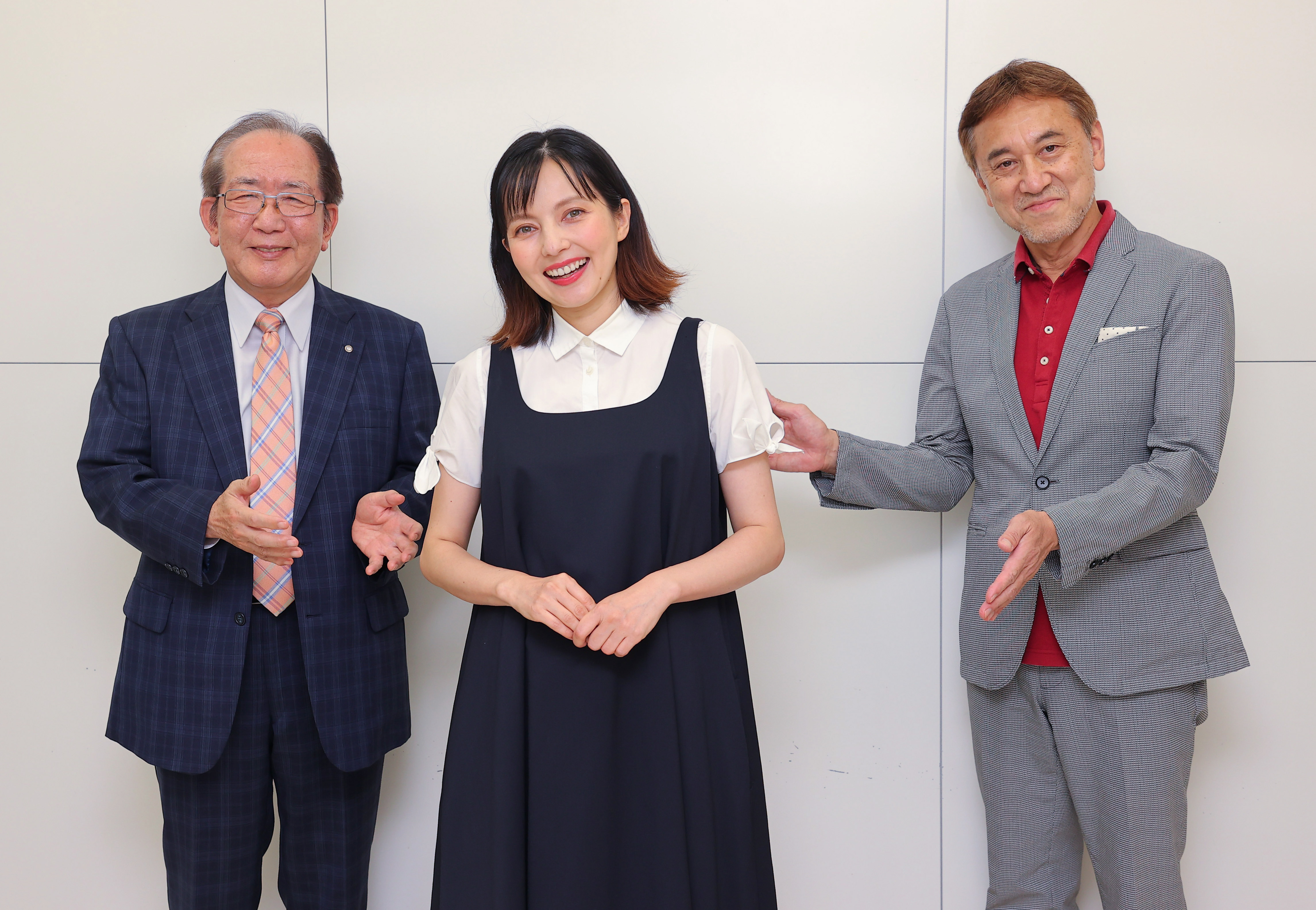 ベッキーが２３年間所属したサンミュージックから９月移籍 今春に第２子出産 産休復帰のタイミングで 2 2ページ イザ