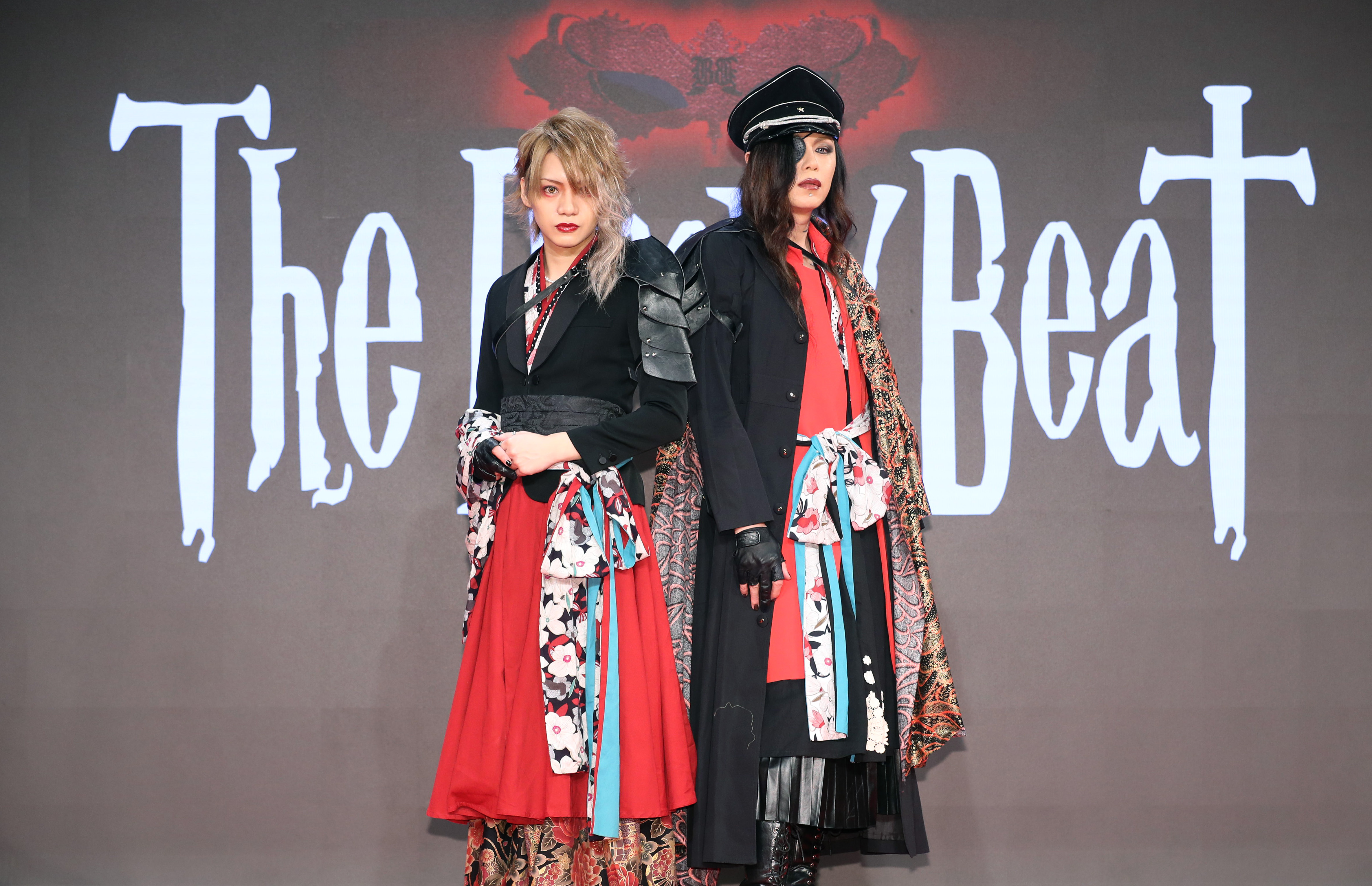 佐藤流司＆HAKUEIド派手衣装で登場！！24歳差バンド「The