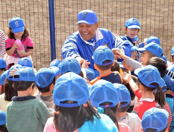 プロ野球 ｄｅｎａ ラミレス監督が初ノック 産経ニュース