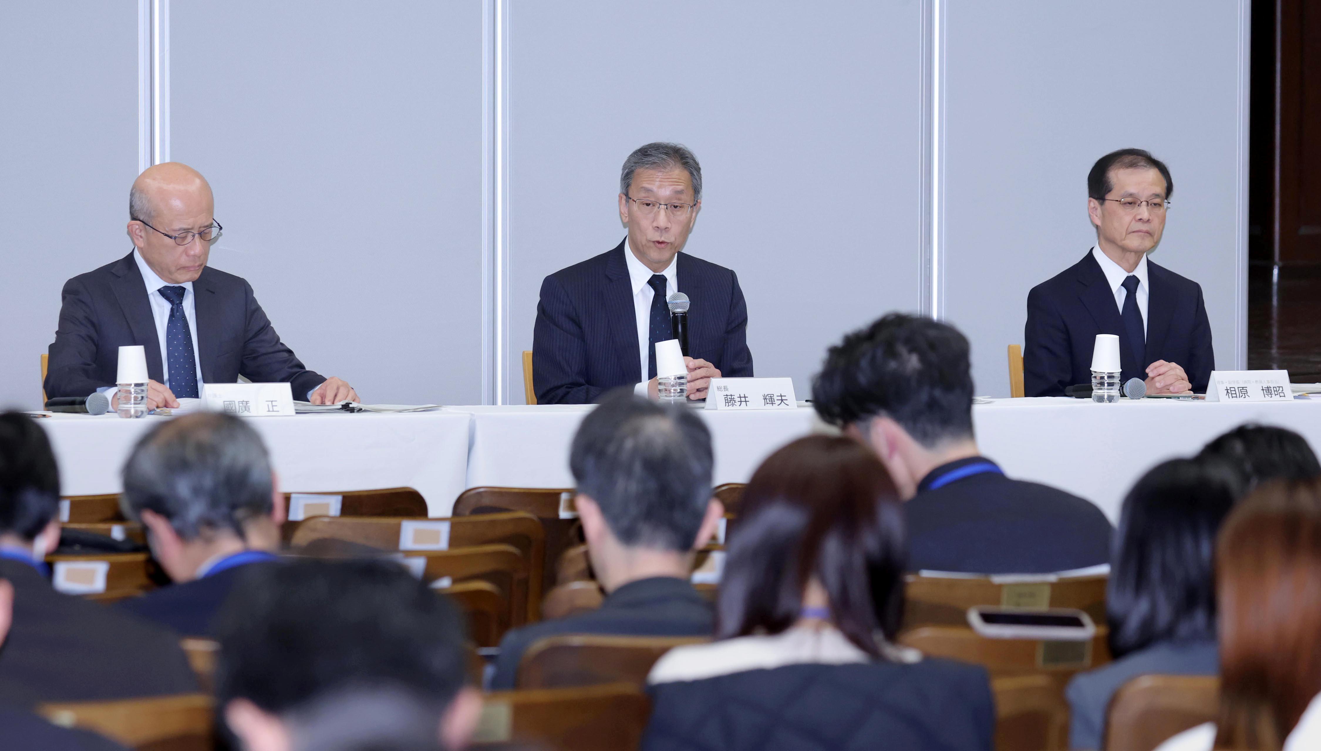 東大教授・佐藤伸一容疑者ソープ接待汚職「なぜ待合室写真流出」（2/3ページ） - zakⅡ