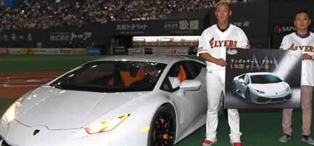 日本ハム 中田 ランボルギーニ弾 ｍｖｐ賞でオーナー権ゲット 1 2ページ サンスポ