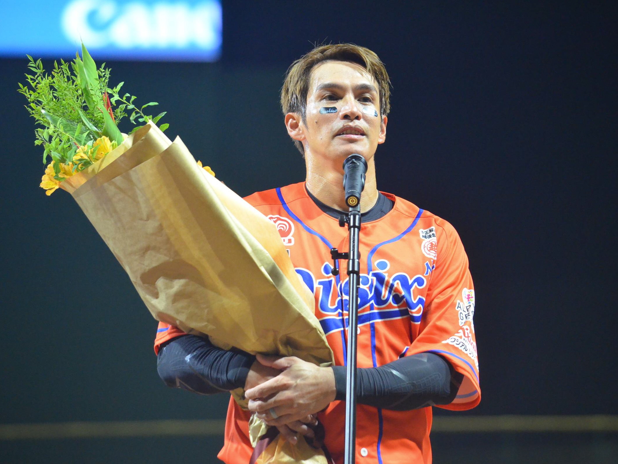 陽岱鋼、古巣・巨人とのファーム公式戦で引退セレモニー 2017年からの5