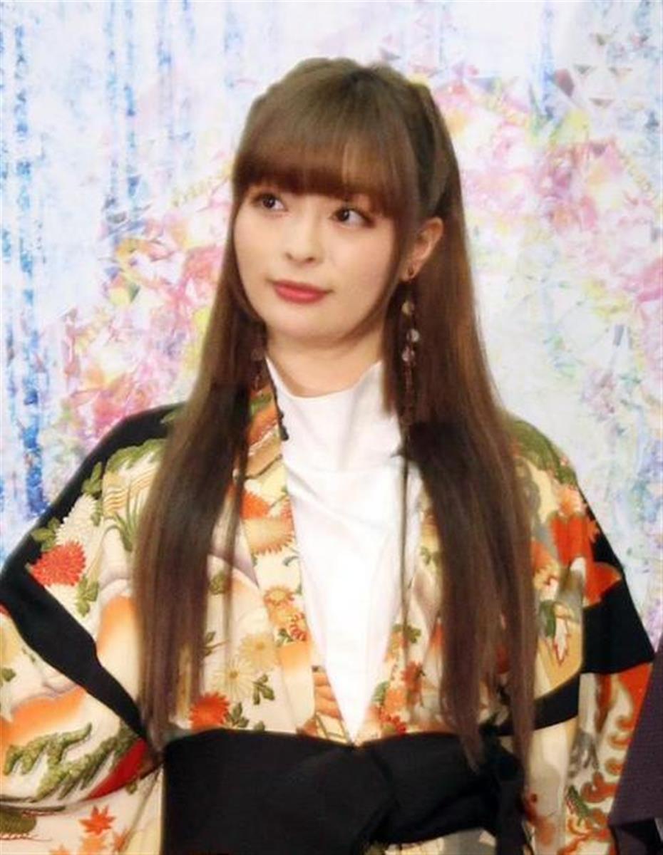 きゃりーぱみゅぱみゅの恋愛観を変えた 年下若手俳優とのお散歩デートキャッチ イザ