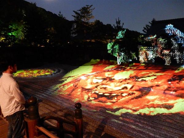 百鬼夜行 テーマに３ｄ映像 京都 高台寺 １８日まで イザ