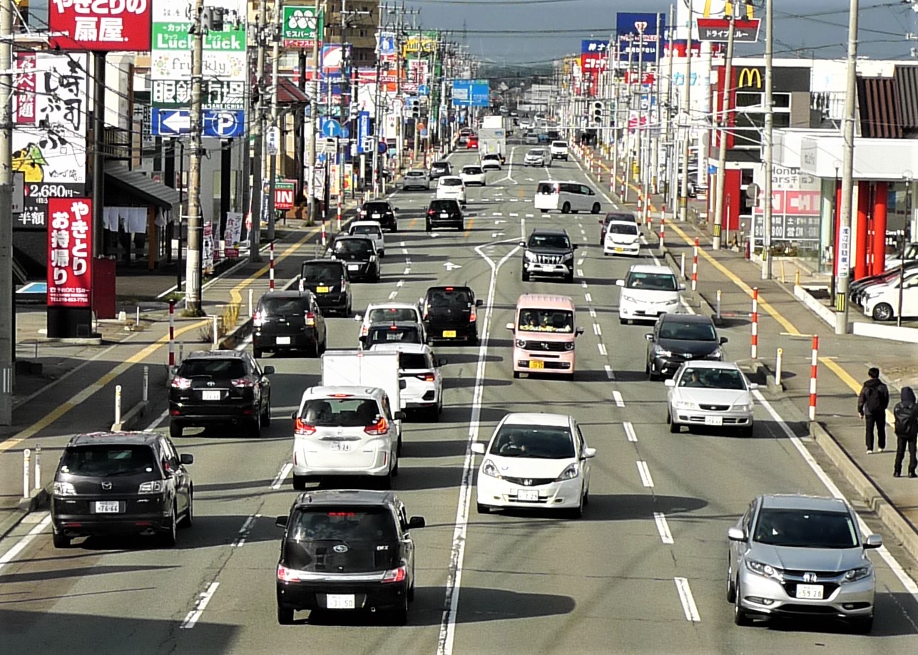 あおり運転検挙で浮かぶ秋田の運転マナー 2 2ページ Sankeibiz サンケイビズ 自分を磨く経済情報サイト