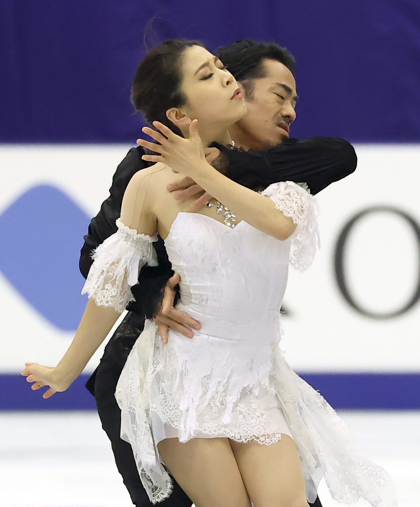 フォト 高橋大輔 精いっぱいの演技を フィギュアｇｐのｎｈｋ杯 産経ニュース