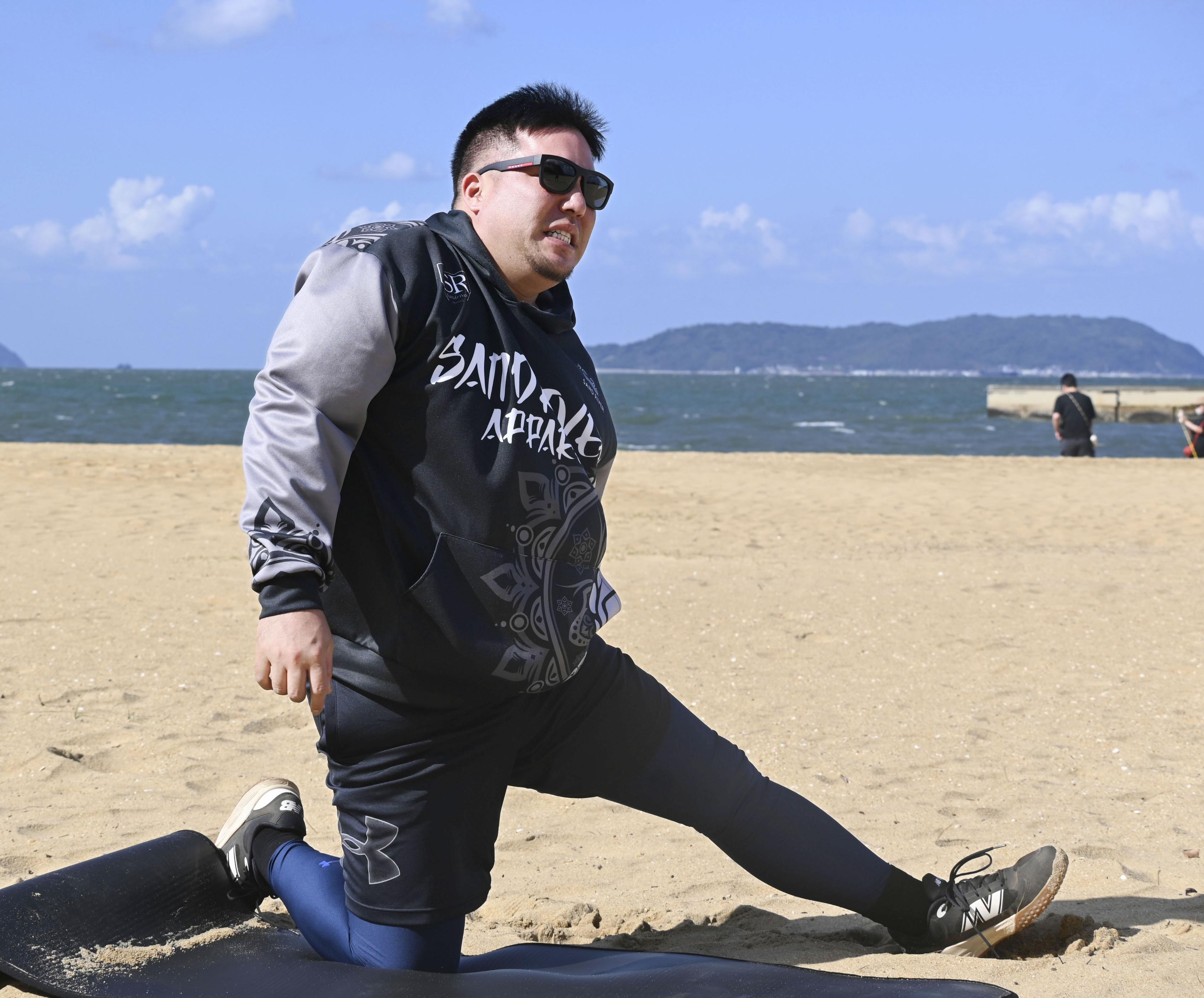 ソフトバンク山川穂高「人生で一番練習する」と来季へ始動 「どすこい