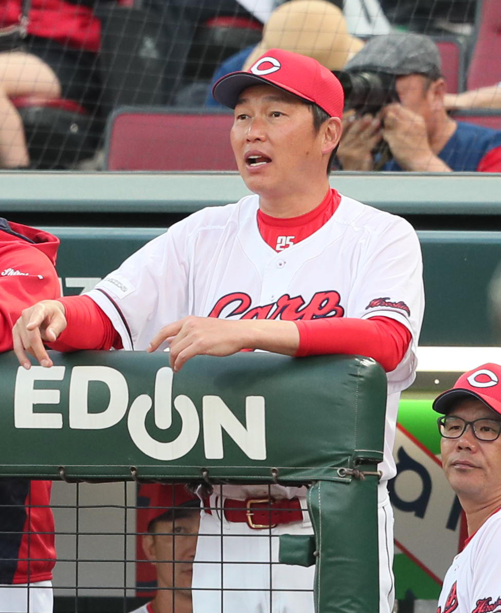 【鯉将一問一答】広島・新井貴浩監督、今季初勝利献上の中日・柳に「低め低めに集まっていたと思う」