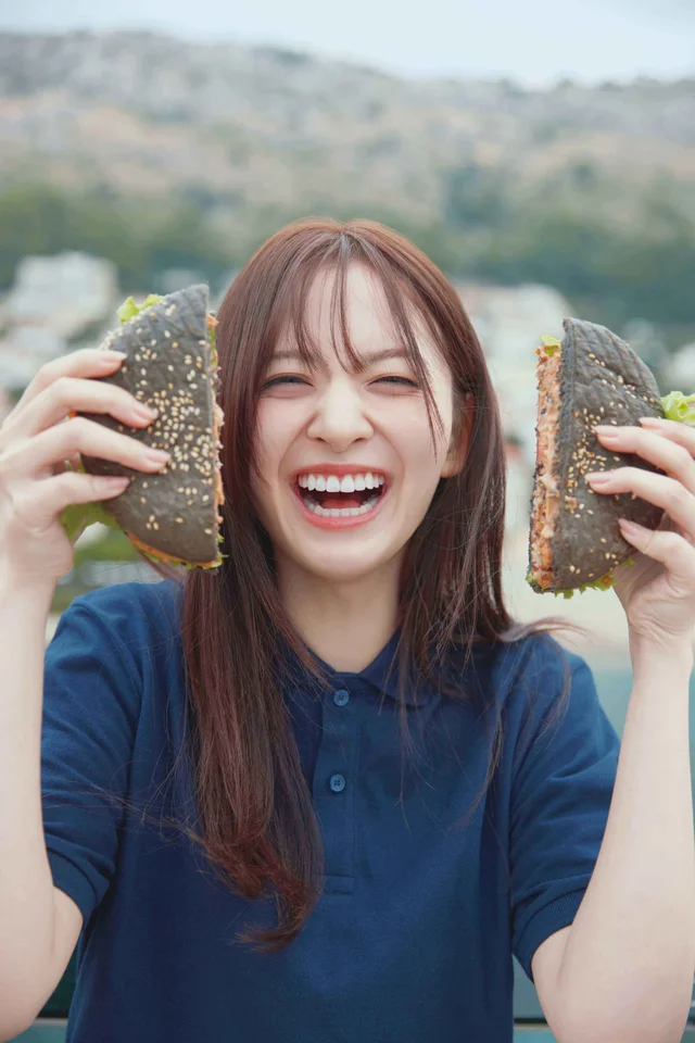 乃木坂46の至宝・金川紗耶、ついに解禁。クロアチアで魅せた24歳の覚悟