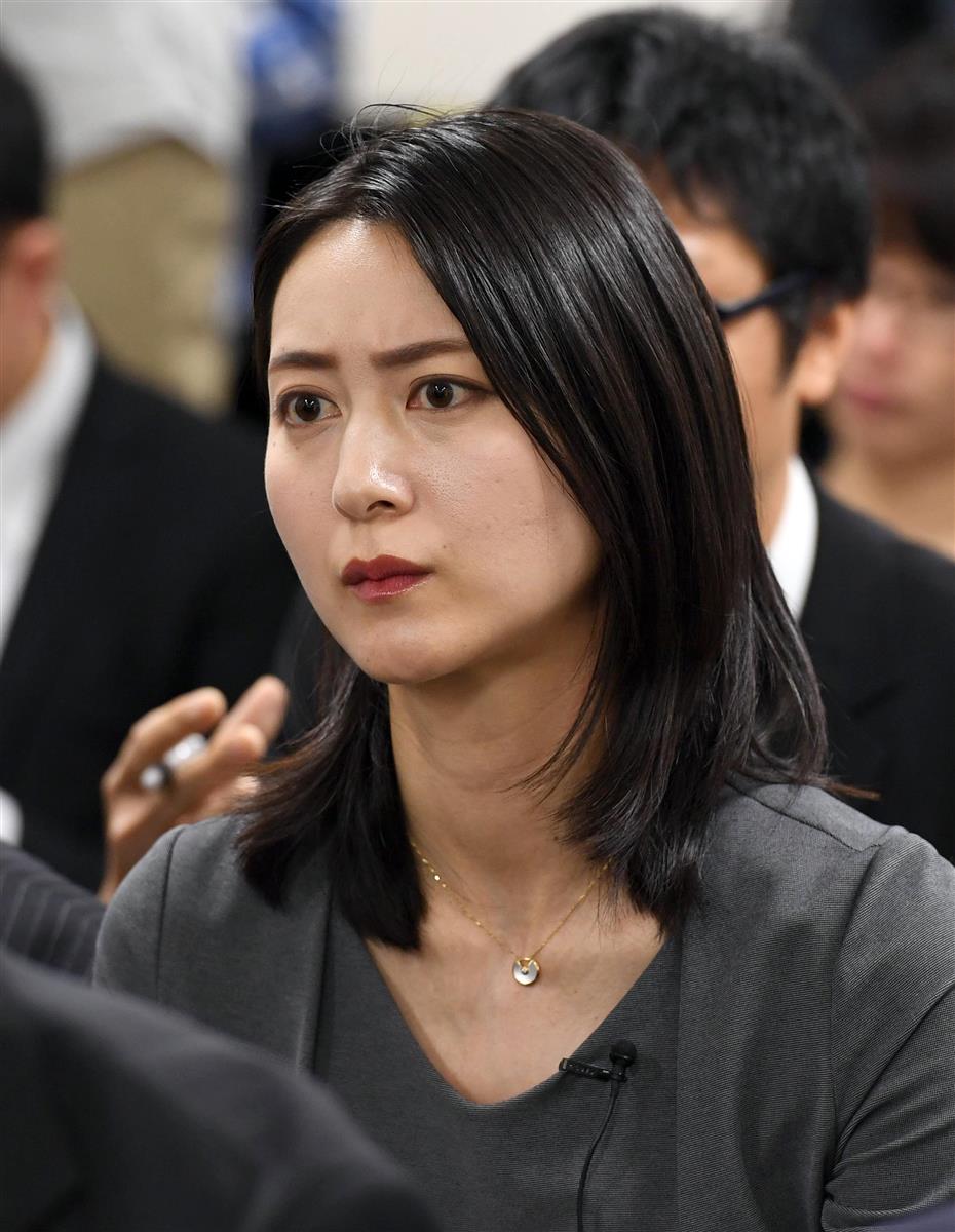 小川彩佳アナ 夫の不倫報道に触れず 夫は医療ベンチャー代表取締役を辞任 イザ