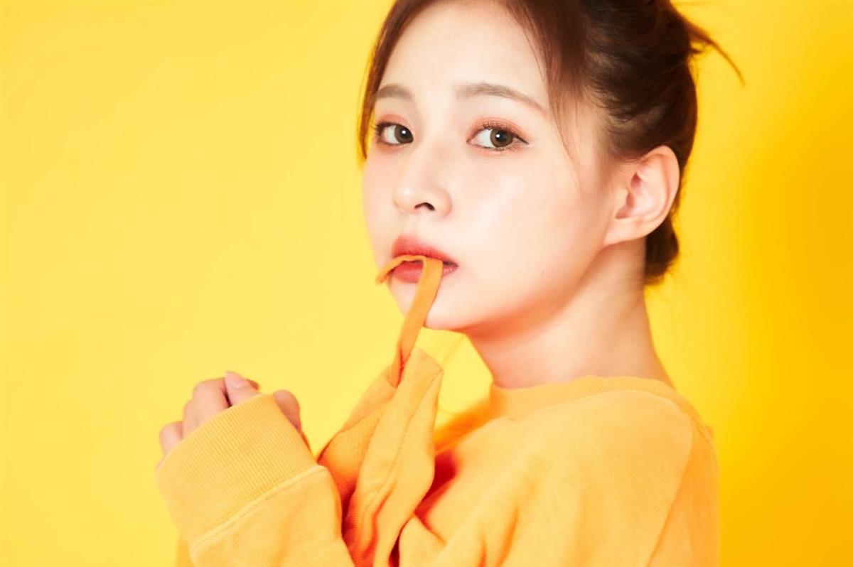 ｗｅｅｋｄａｙはグラドル日記 ３８０ 競輪界を盛り上げるため奮闘する日韓ハーフ美女 川井優沙 サンスポ