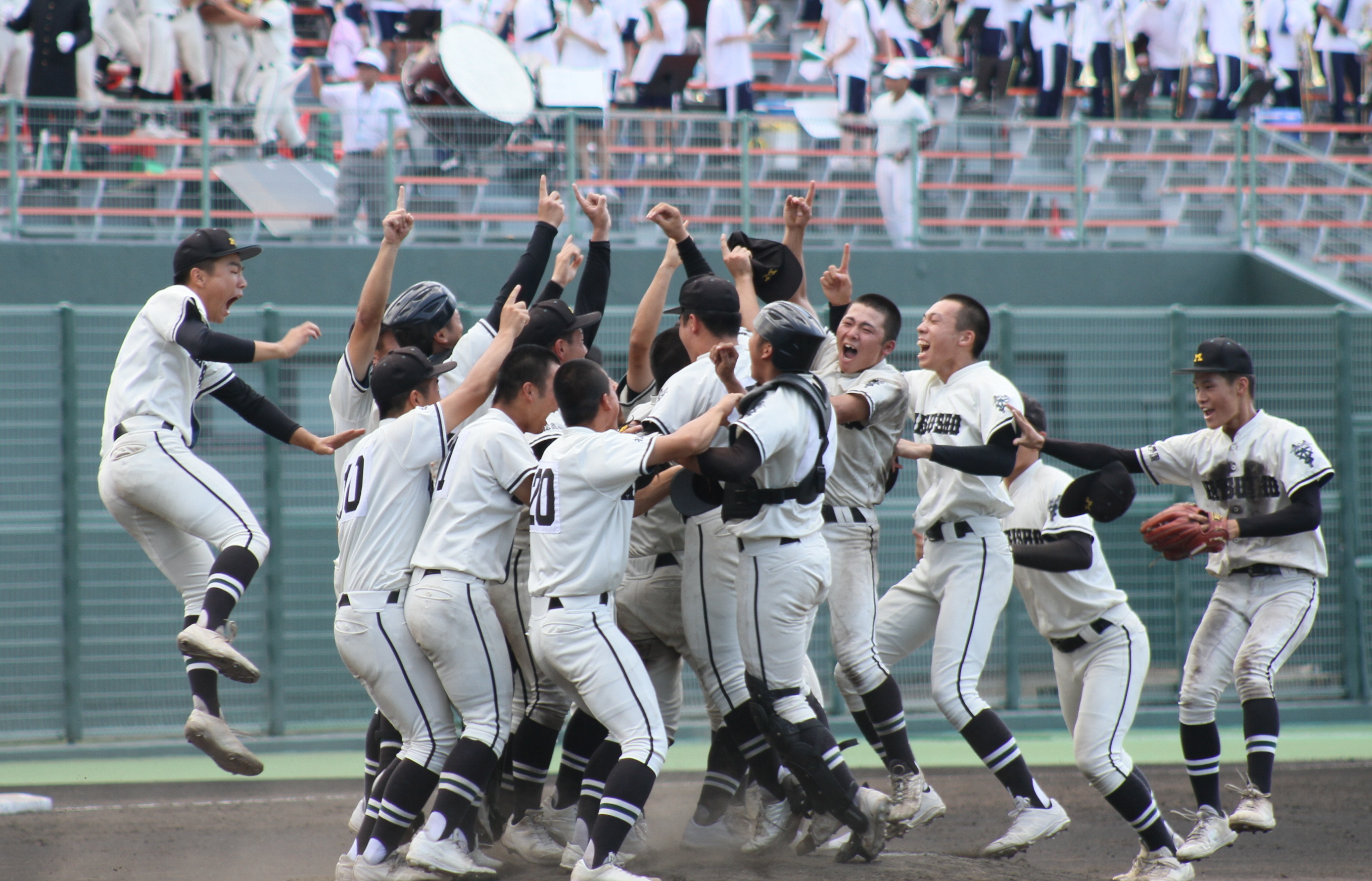 松商学園九十年史/長野県松本市/学校史/　高校野球 名門校 3GOFFAIA6VOTHBEM3TIUEOGYBE.jpg