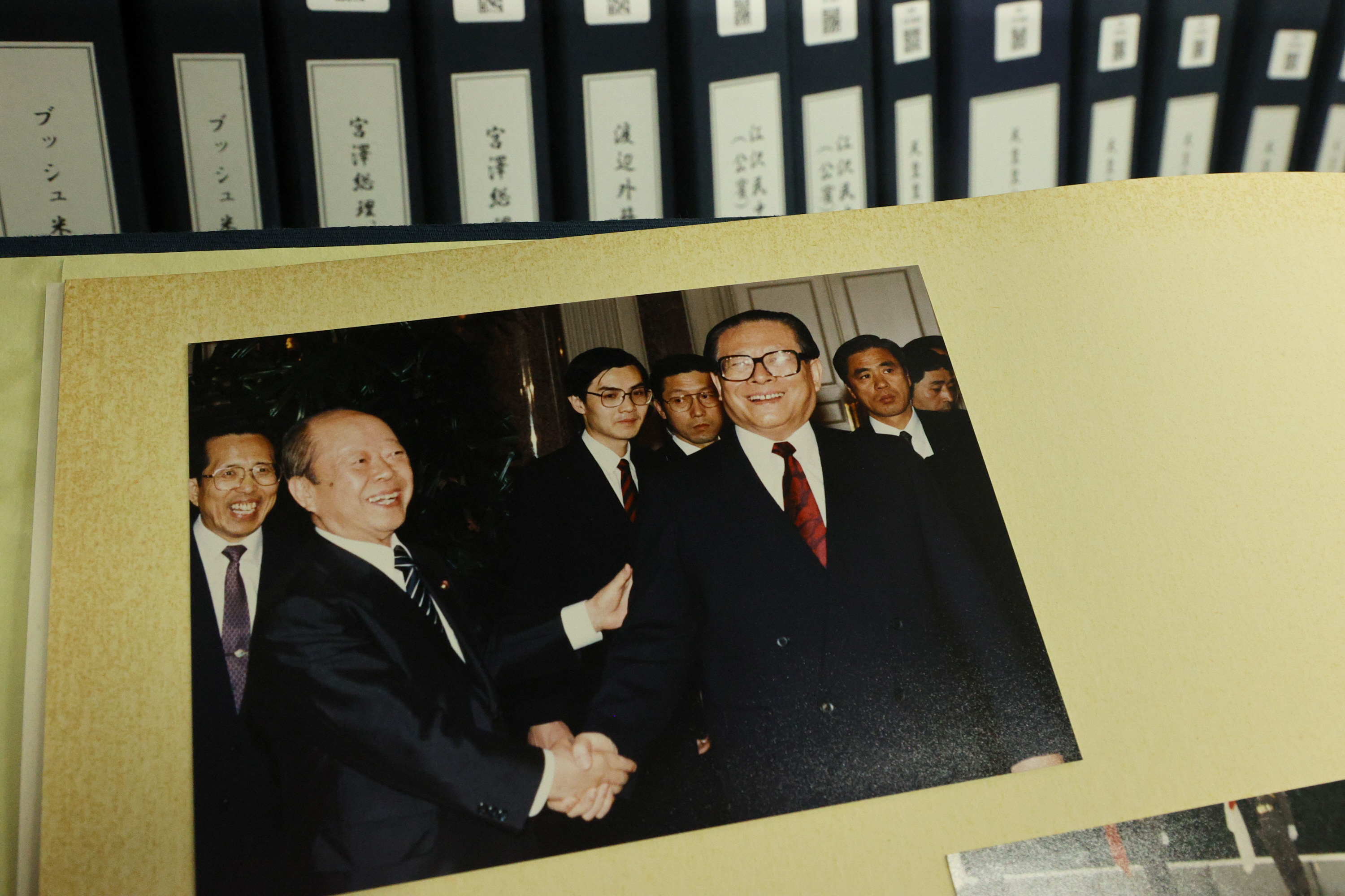 日中「連れション」、中国首脳の人物評、「天国にいる心地」のブッシュ