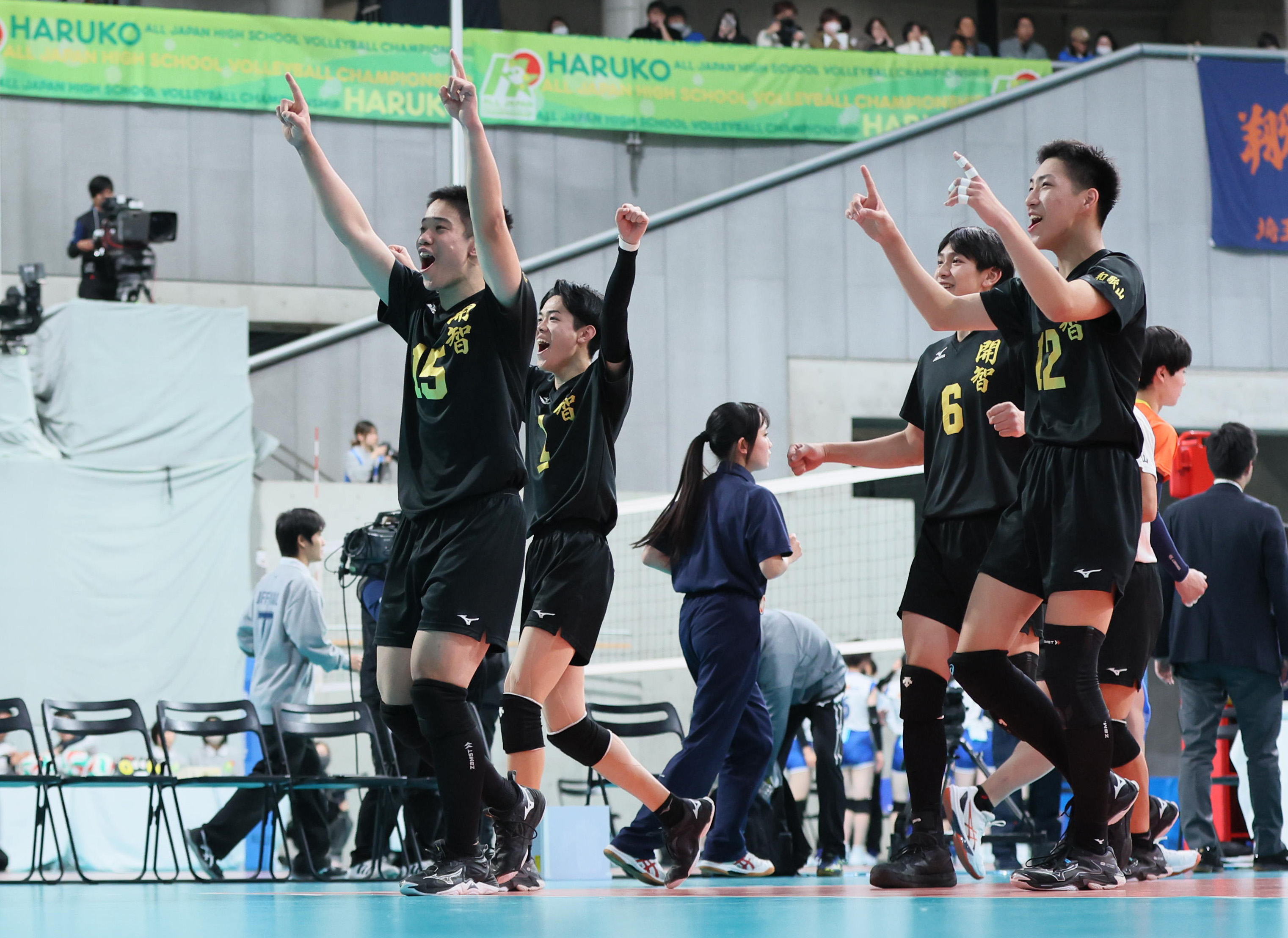 春高バレー】開智がストレート勝ちで3回戦に進出 同校史上初の4