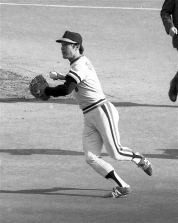 帰ってきた ダンカンが訪ねる 昭和の侍 大橋穣さん 王の１２０メートルフライを遊飛にしちゃった 1 2ページ サンスポ