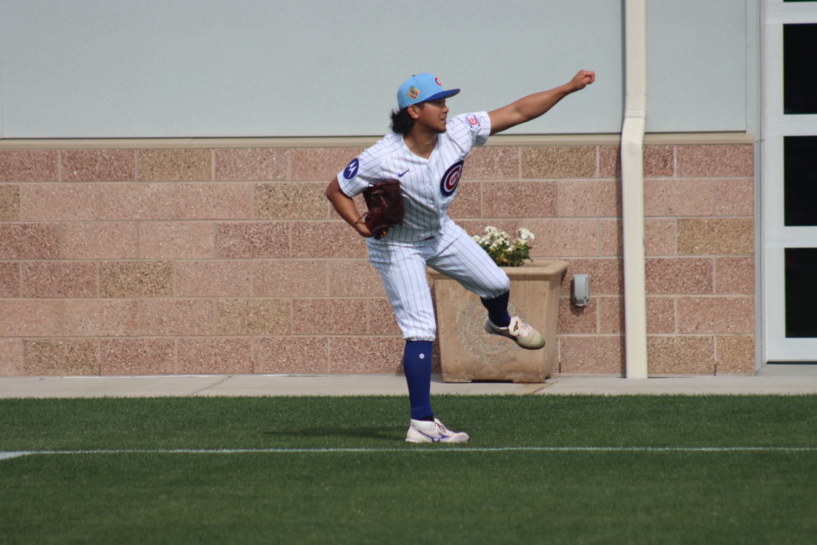 MLB】カブス・今永昇太、メジャー3年目のキャンプイン 新設の屋内ラボ