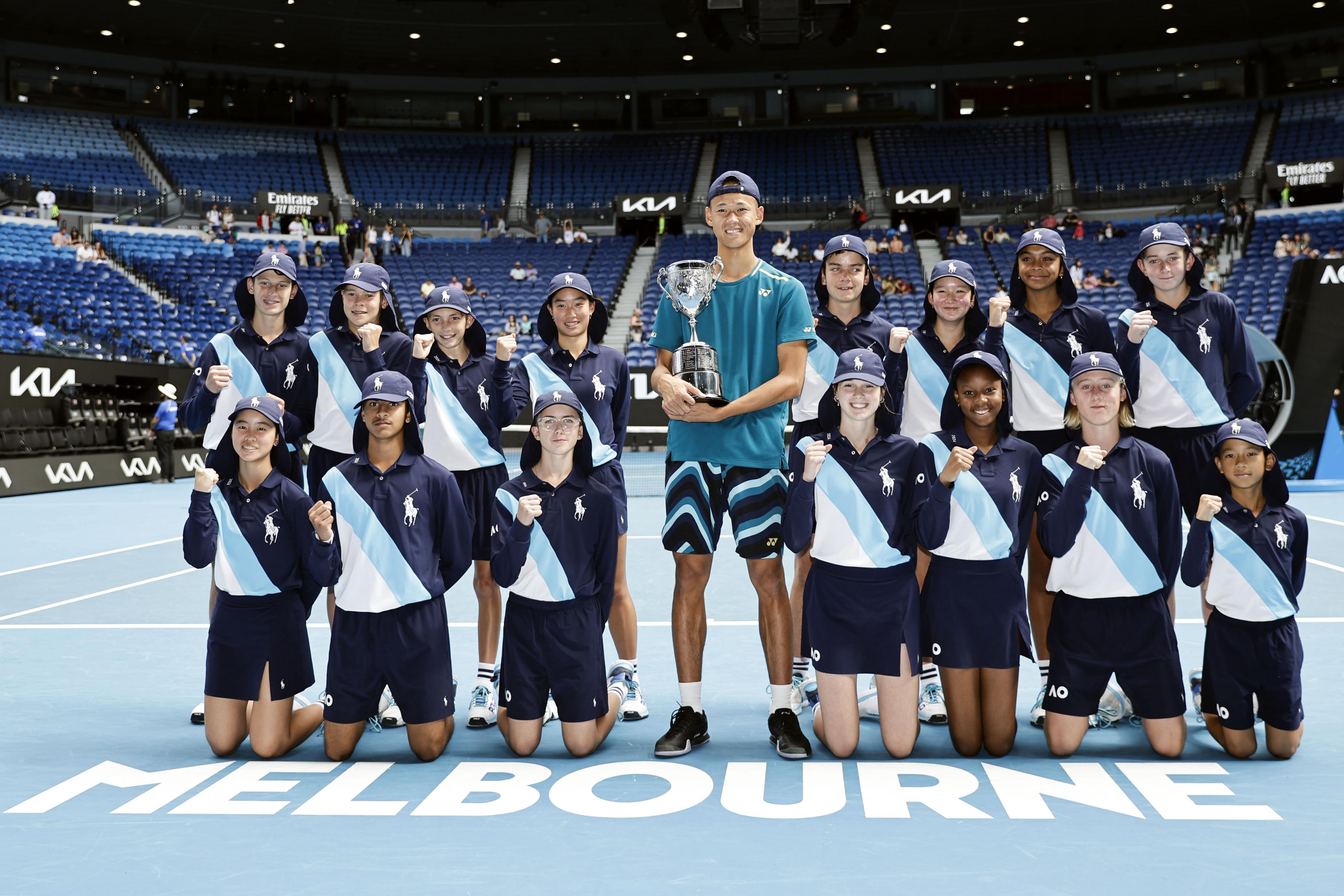 フォト】坂本怜が全豪ジュニア初優勝 日本勢2人目の四大大会制覇