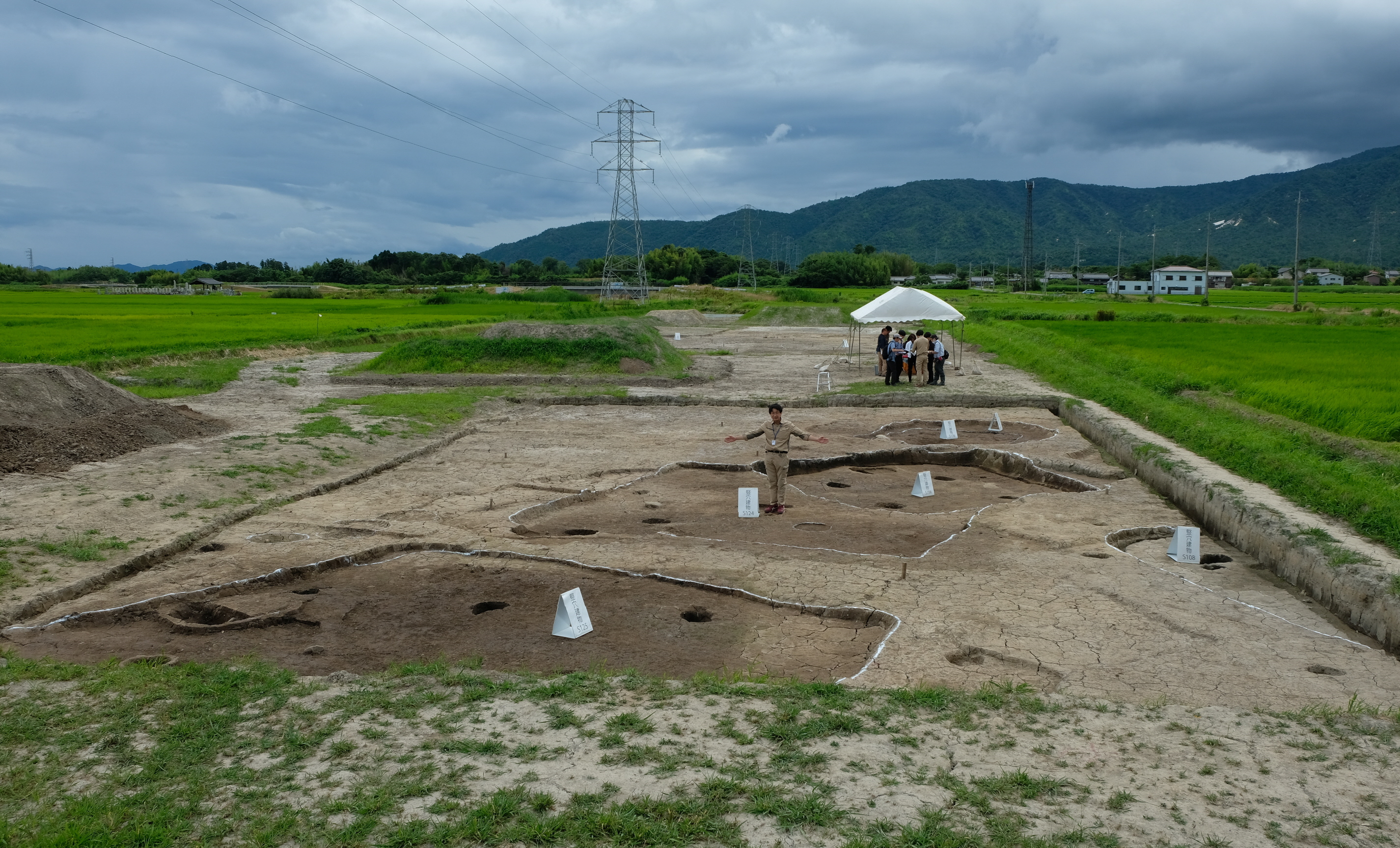 2～3世紀竪穴建物跡20棟出土、滋賀・上御殿遺跡 琵琶湖と日本海つなぐ