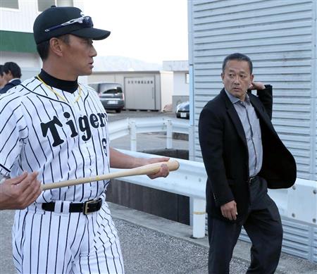 金本監督恩人 平岡氏 虎のチーム宿舎で筋トレ講習会 サンスポ