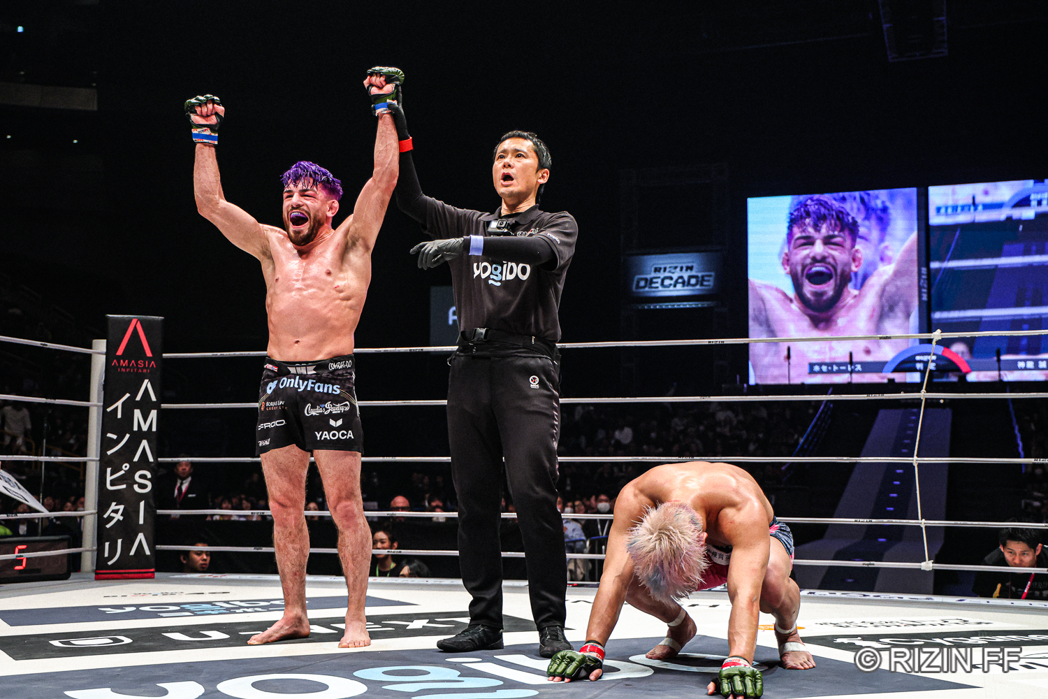 UFC 最新作 神ゲー VENUM／ヴェナム パーカー（フーディー） UFC Zenith by Venum