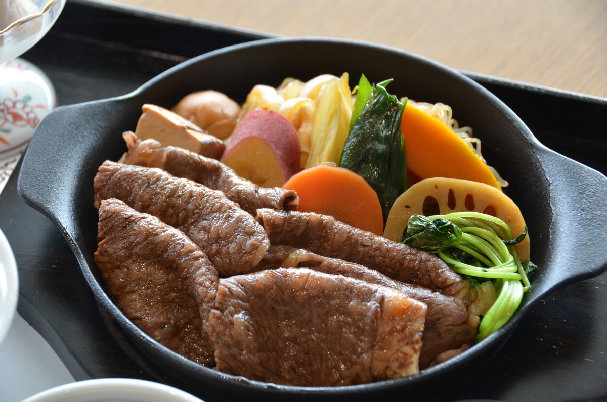 藤井聡太竜王の昼食は「すき焼き」 佐々木勇気八段は「柚子香る鯛と蕪