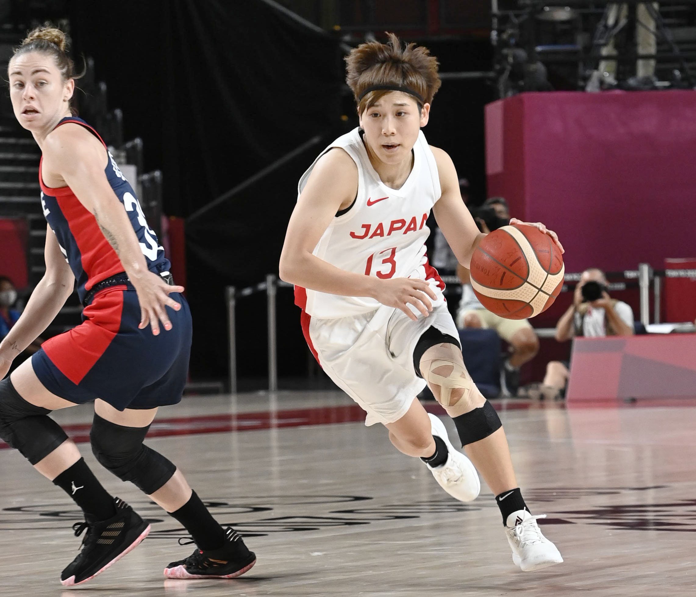 バスケ日本女子 初戦フランスに勝利 イザ