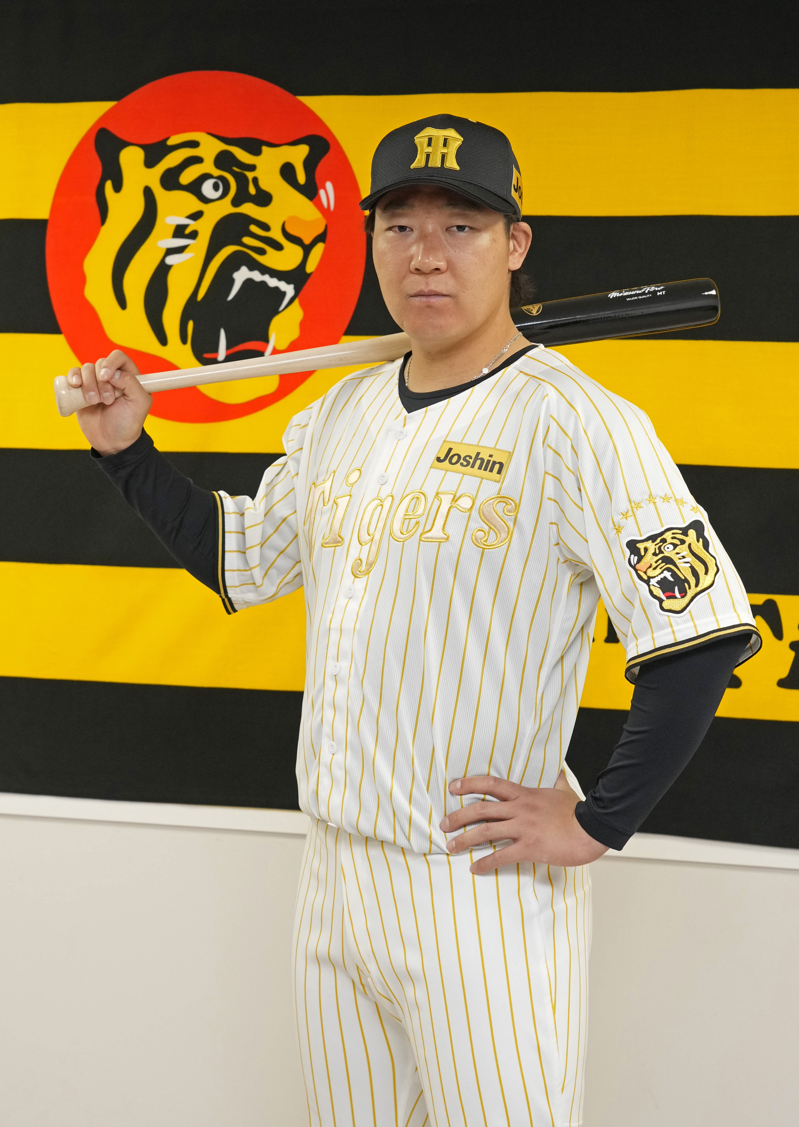 阪神が京セラ＆甲子園開幕戦で着る「チャンピオンユニホーム」を発表