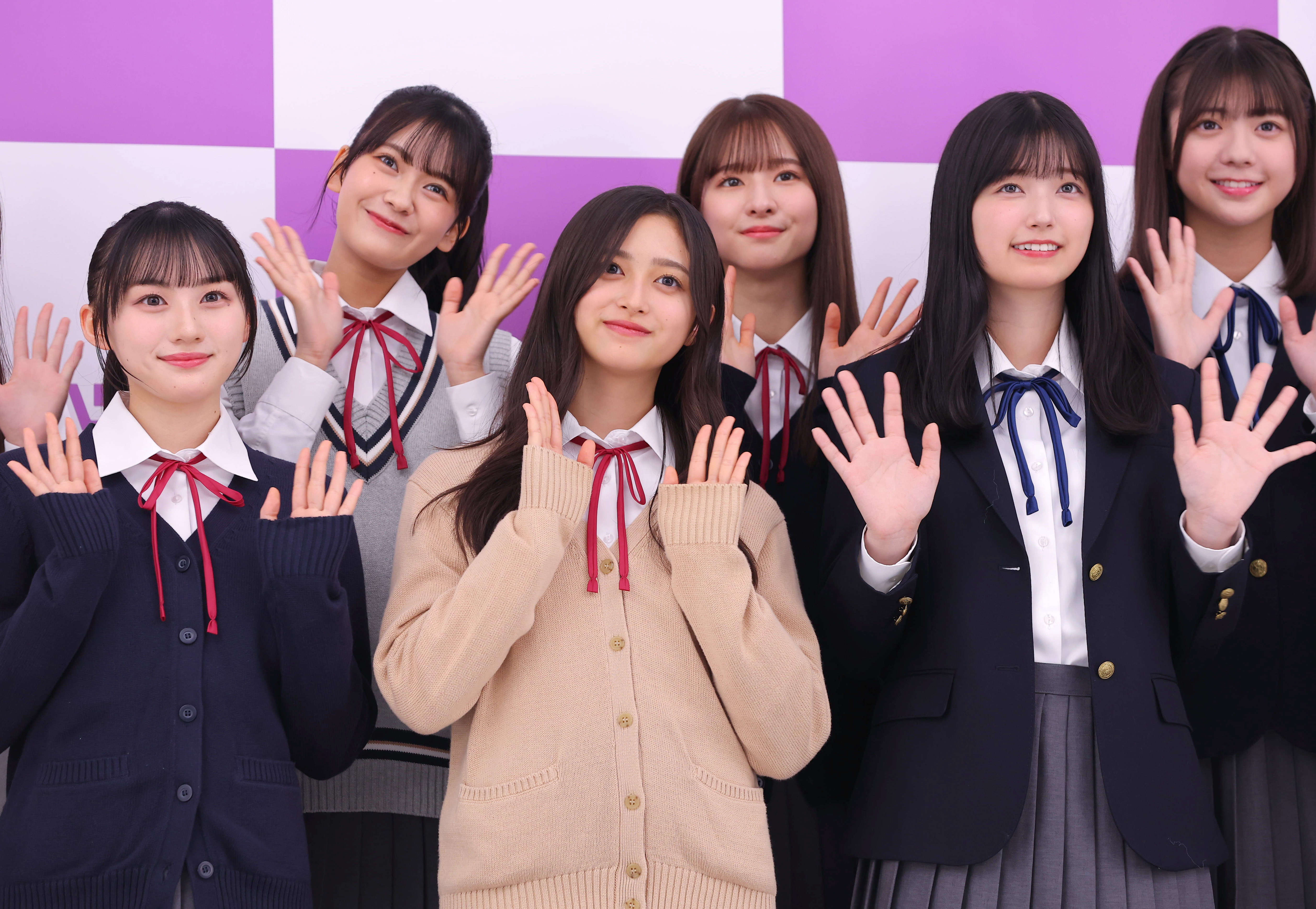 初写真集は「五百点満点の出来」 五百城茉央ら乃木坂5期生 - 産経ニュース