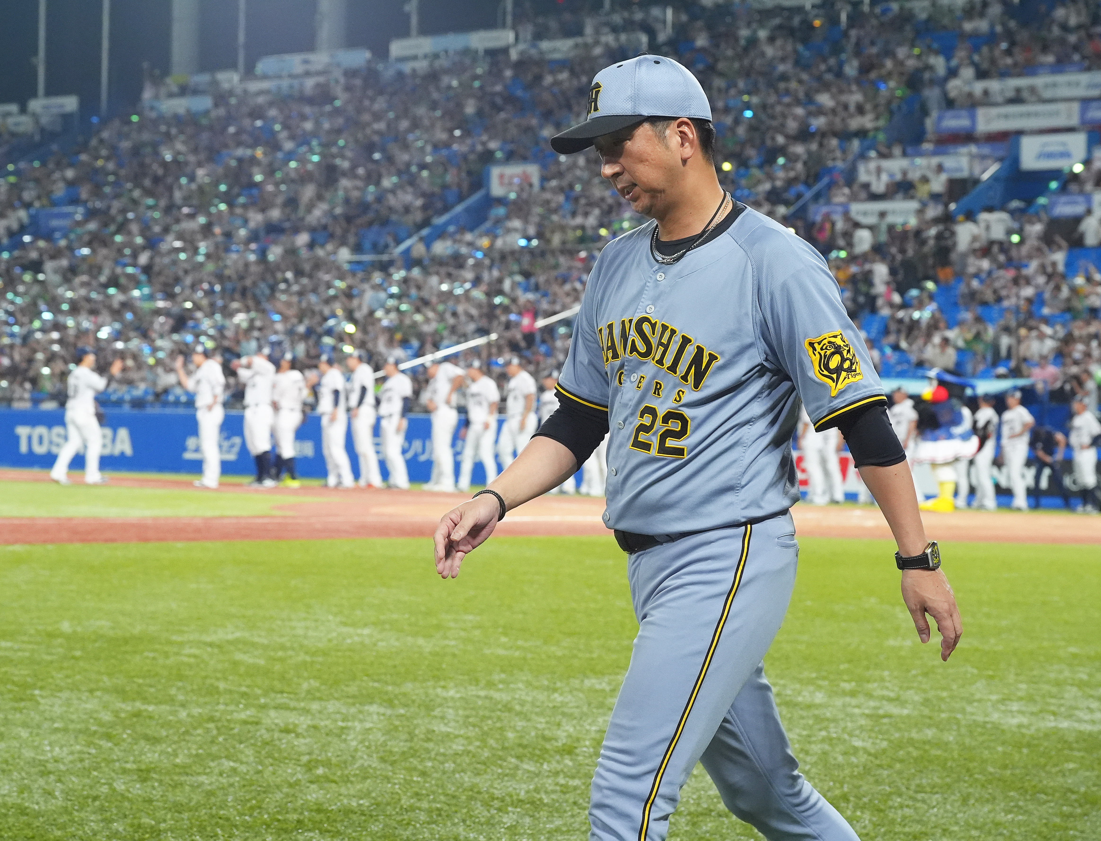 阪神・藤川球児監督、優勝マジック34に減らすも…今季ワースト8失点大敗
