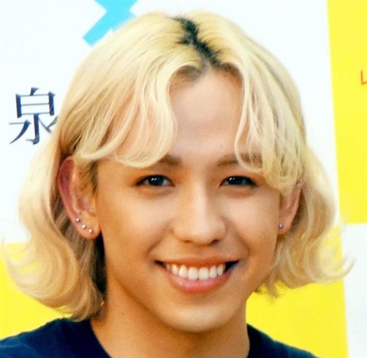 ひげをたくわえたりゅうちぇるが イケメンすぎ と話題 hydeさんにそっくり の声も イザ