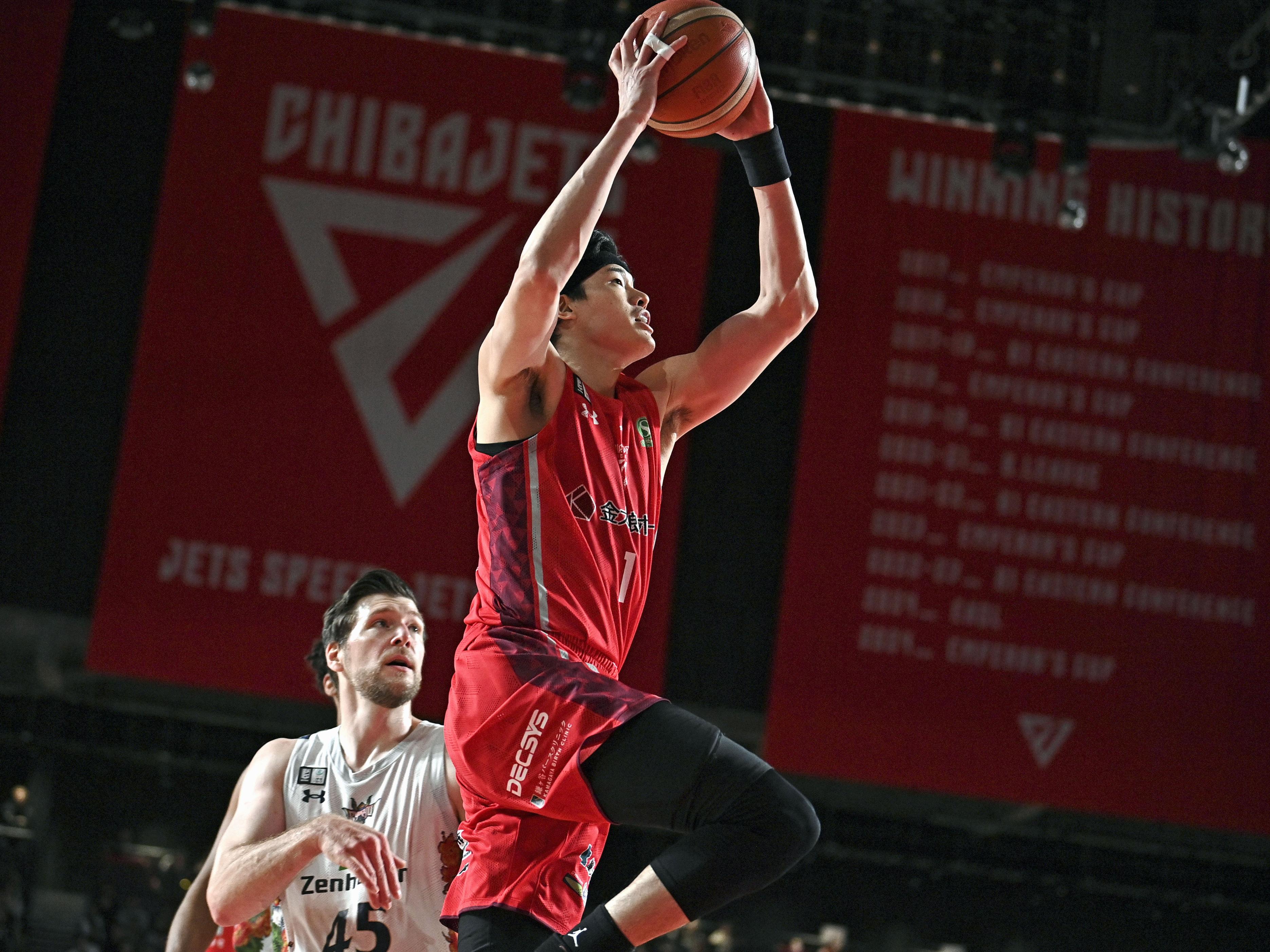 千葉J・渡辺雄太、復帰戦で存在感 ダンク2発で勝利に貢献 バスケB
