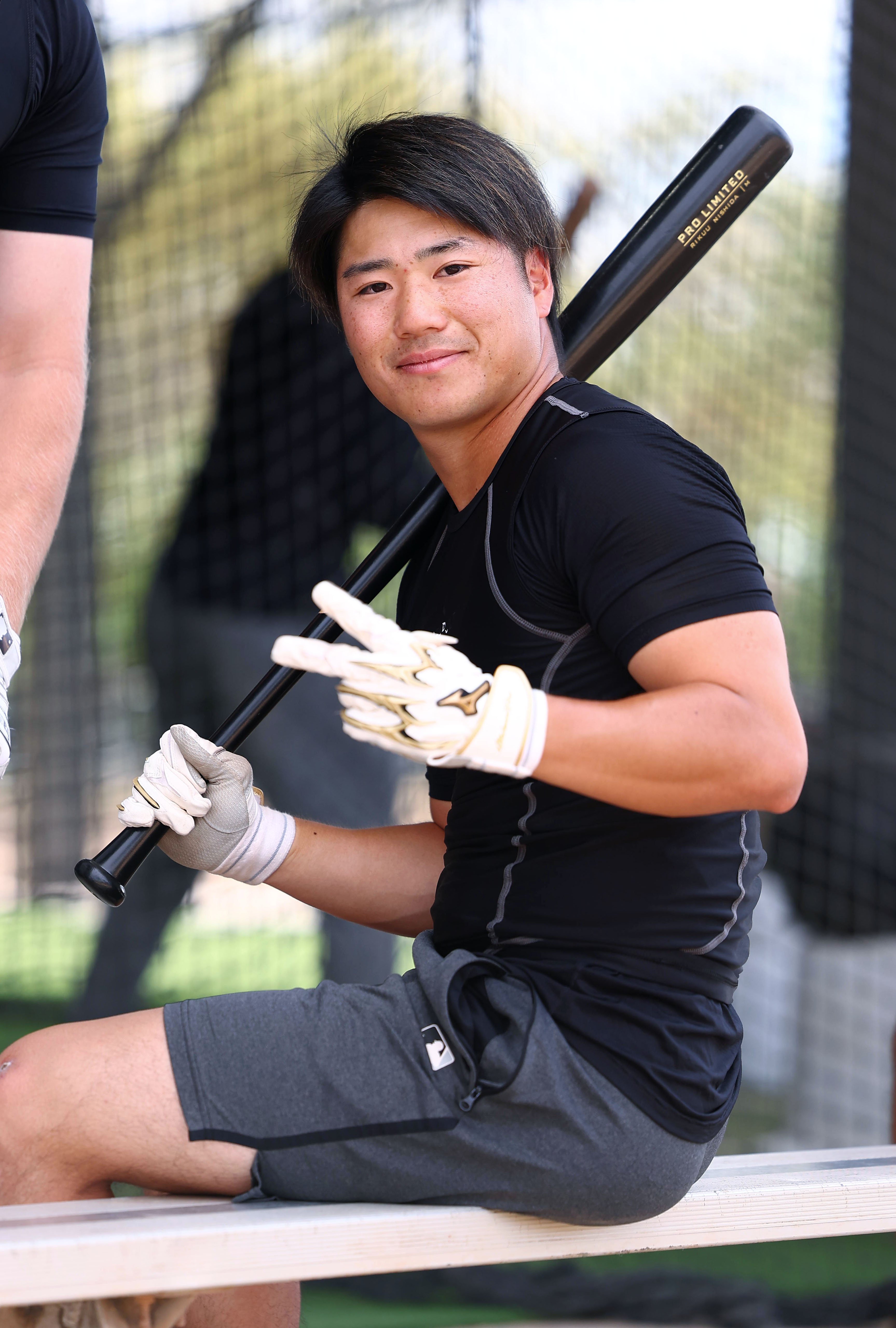 ヤクルト担当キャップ・赤尾裕希が見た 村上宗隆の挑戦】ホワイト