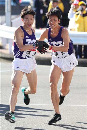 明大 アンカーの主将 坂口がまさかの区間最下位で大失速 箱根駅伝 サンスポ