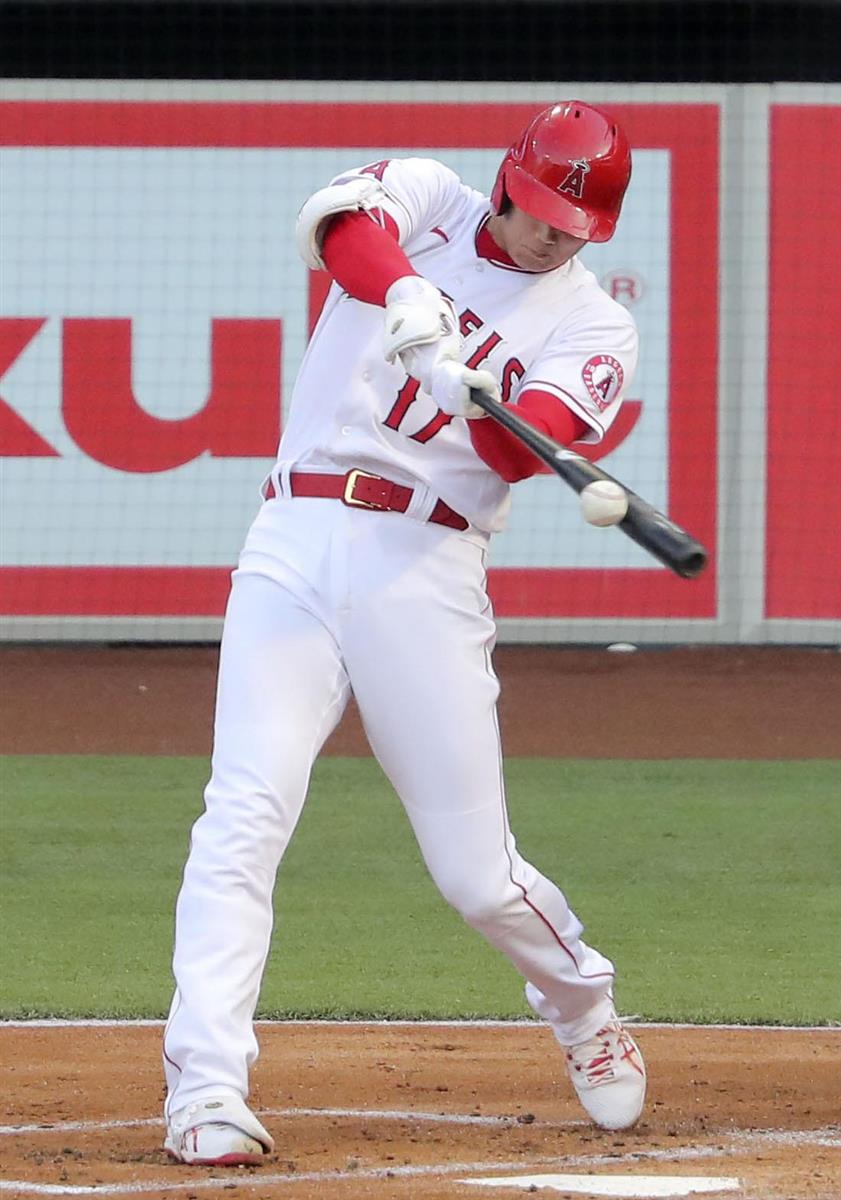 二刀流か打者専念か？2番・投手大谷にネットの声「松井以上のスーパー