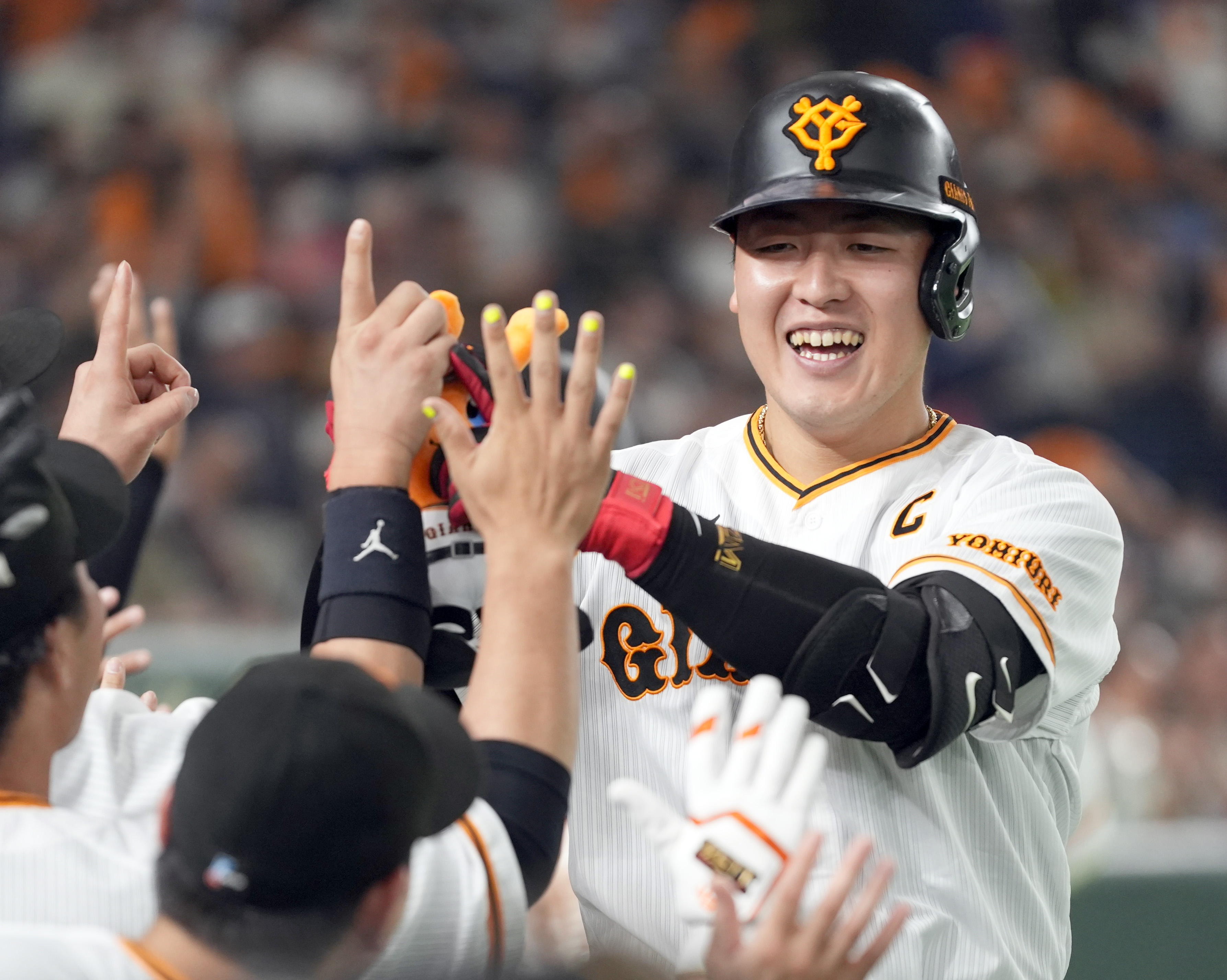 巨人・岡本和真、完璧7号2ランに「根性100％」 - サンスポ