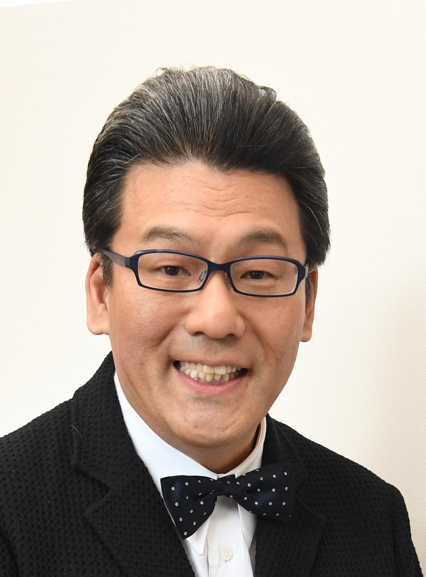 軽部 真一