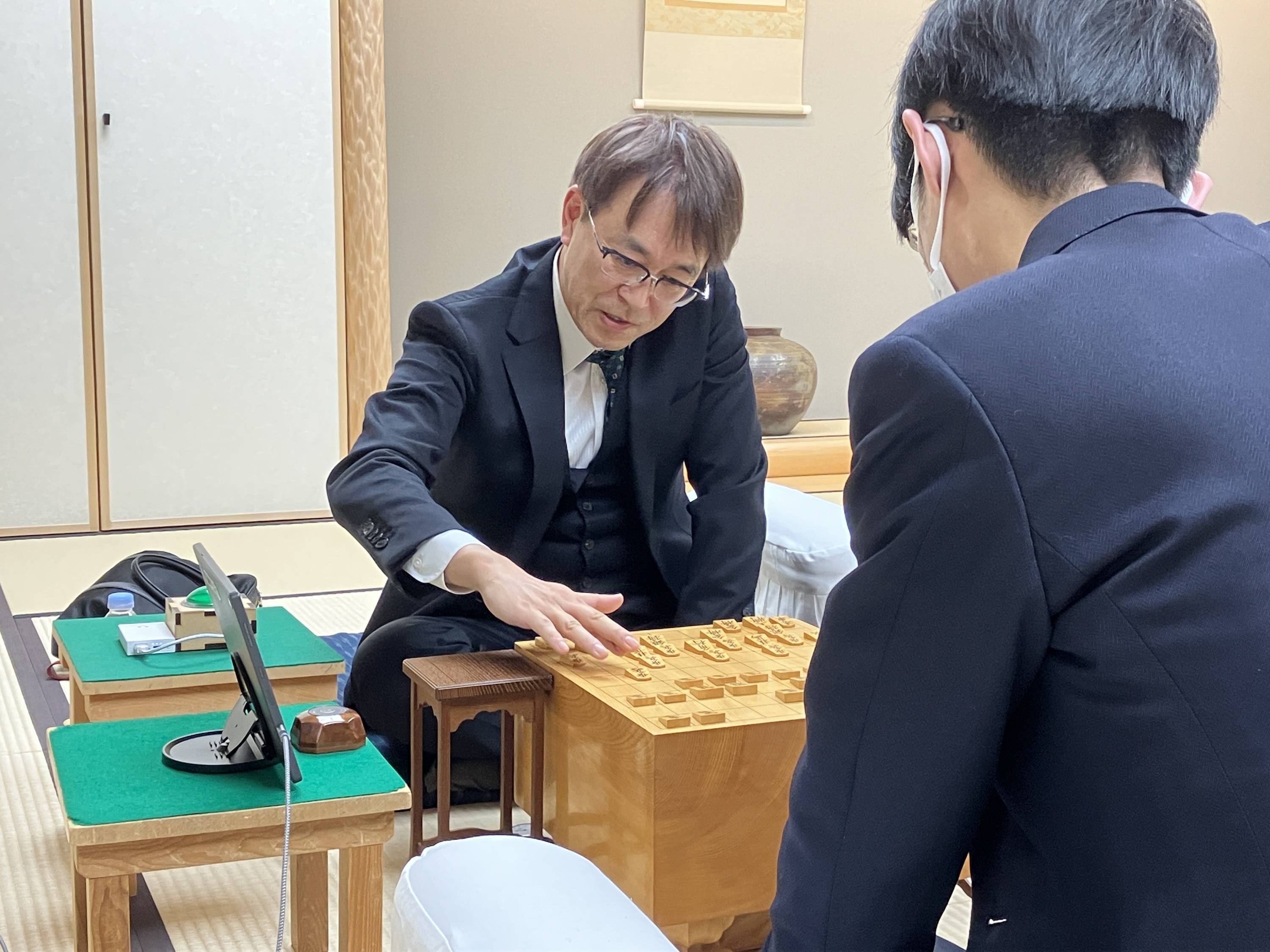 羽生善治九段　直筆【泰然自若】 羽生善治九段 直筆【泰然自若】 asahi.com ：第24回朝日オープン将棋