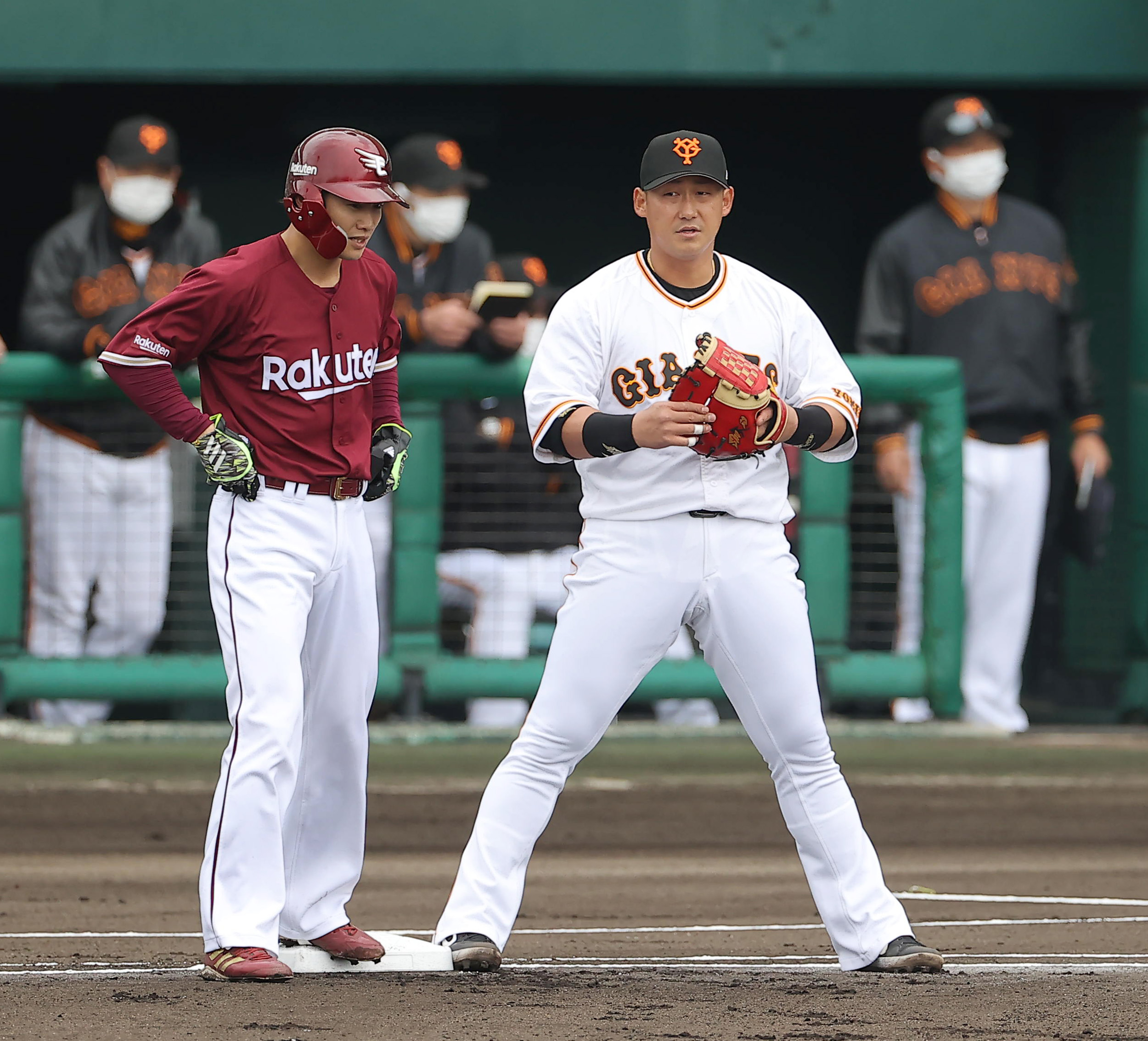 東京ジャイアンツ 中田翔 1500試合記念 中田翔選手「通算1500試合出場」記念グッズを発売 | 読売