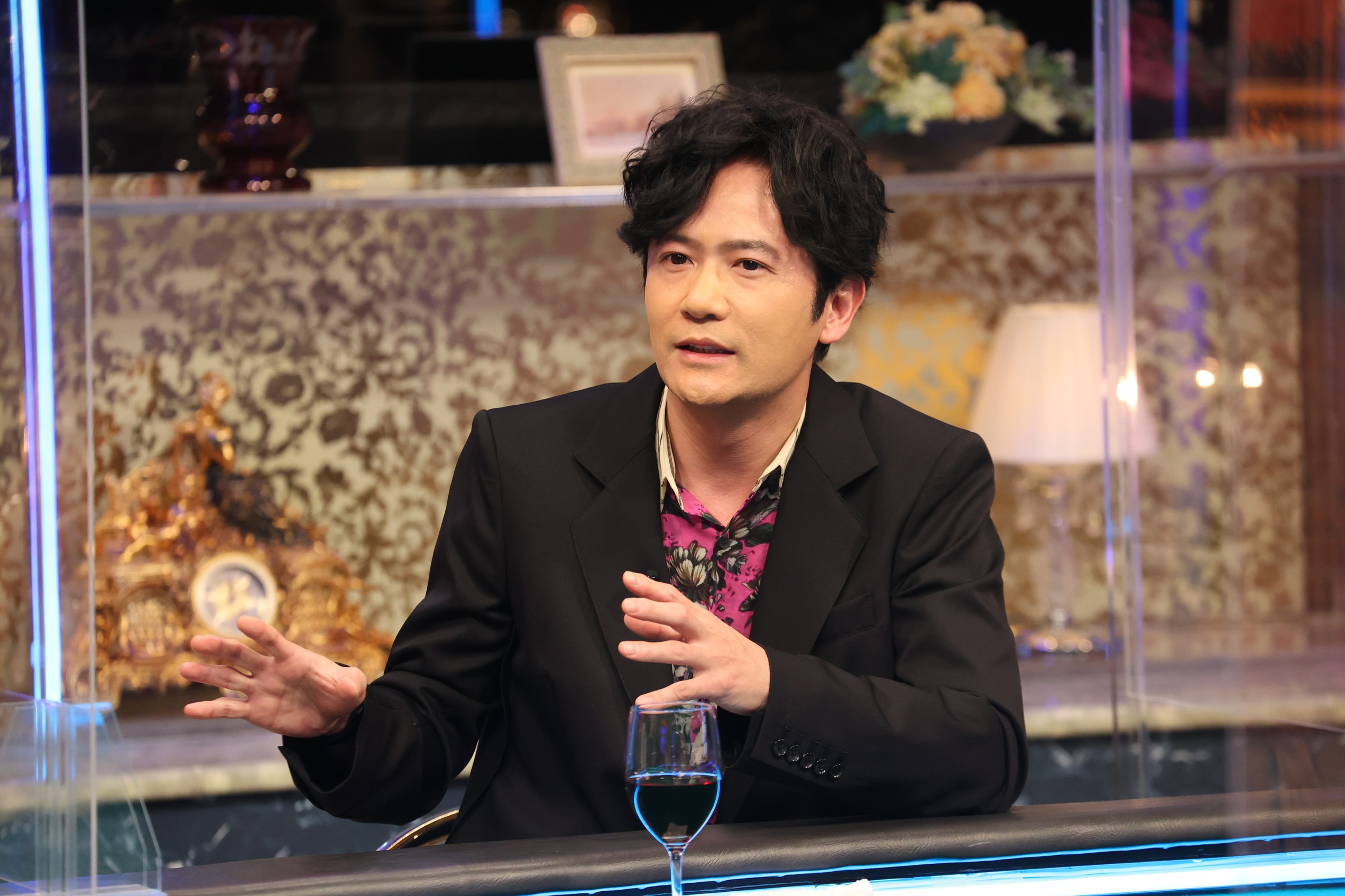 活動歴および当時の関連ビジュアル記録