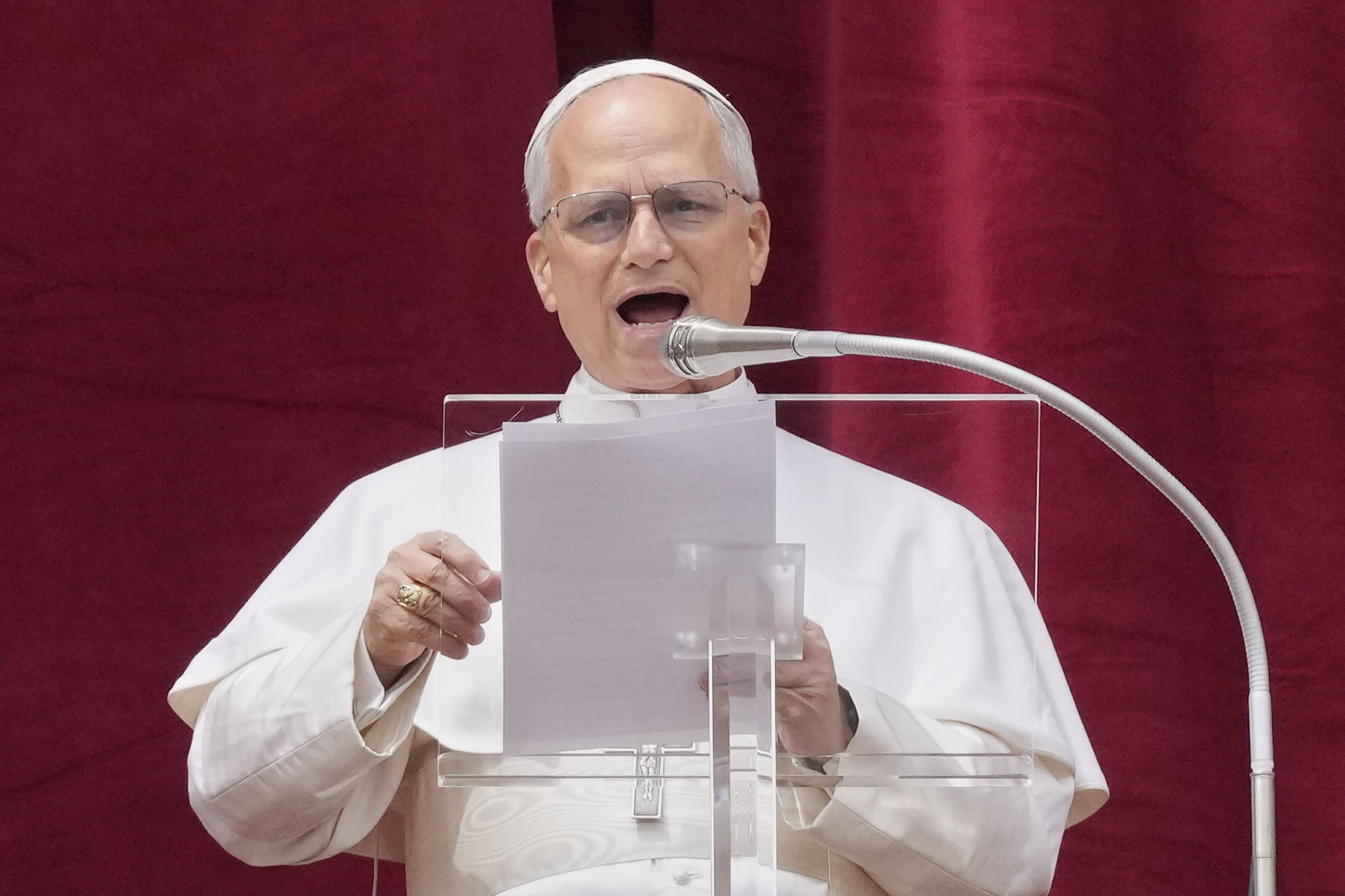 ウクライナ、ガザに平和を 新ローマ教皇、初の日曜の祈り 18日に就任式