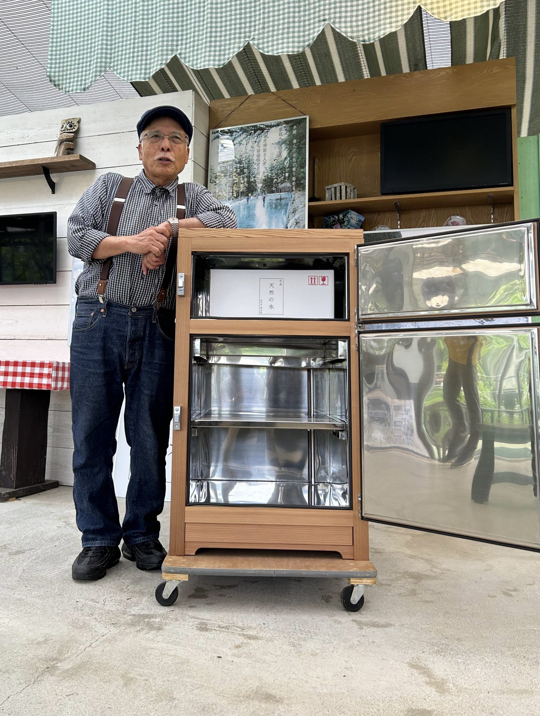 氷冷蔵庫」を復刻 栃木・日光市の天然かき氷の蔵元、山本雄一郎さんが