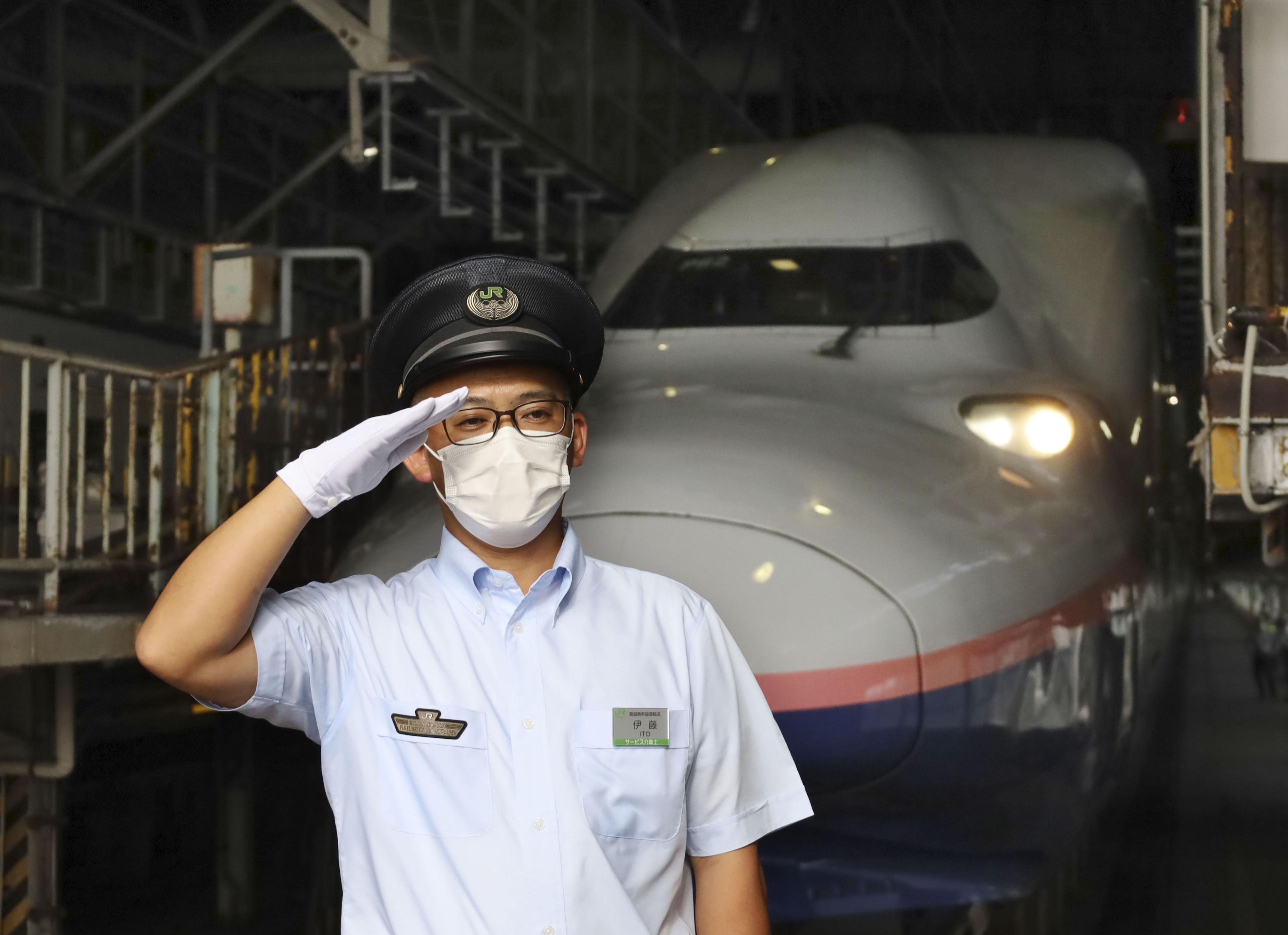 引退前に2階建て車両公開 上越新幹線「E4系」 - 産経ニュース